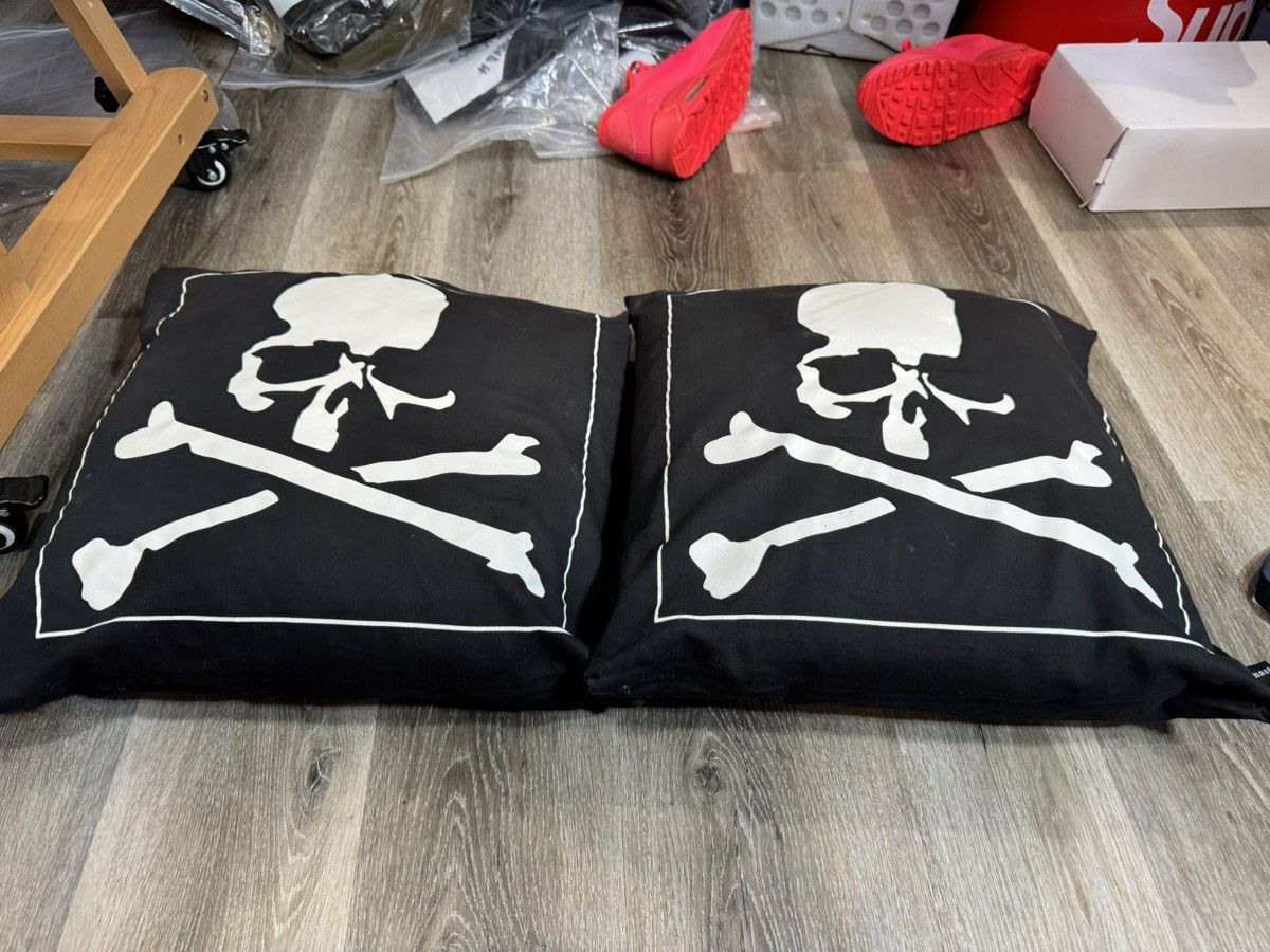 Mastermind Japan ☠️ MASTERMIND JAPAN Skull Cushion Pillows ( 2 ) Size ONE SIZE - 2 Thumbnail