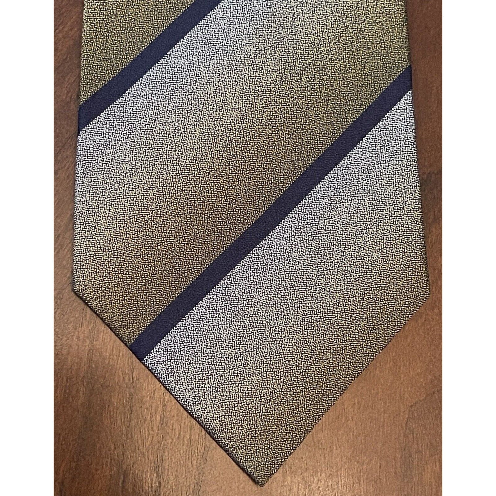 Calvin Klein Calvin Klein Collection 100% Silk Men’s Neck Tie Made In Usa Size ONE SIZE - 1 Thumbnail
