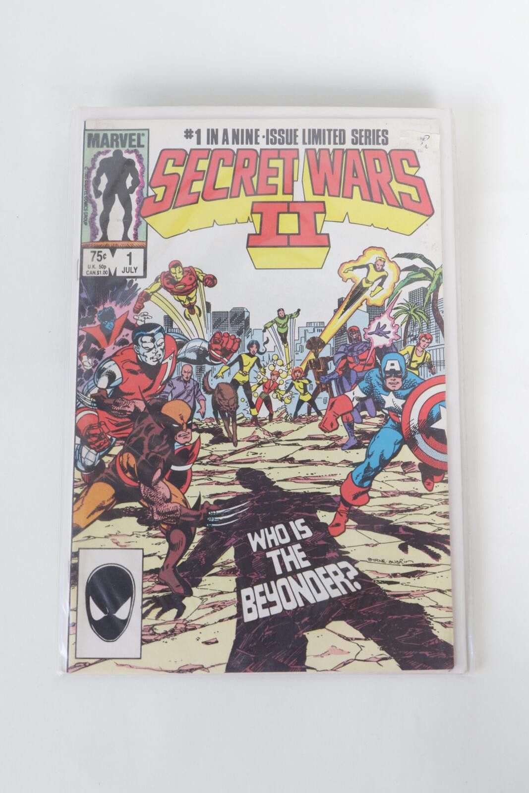 Marvel Comics 85' Marvel Comics Secret Wars II Who Is The Beyonder Comics Size ONE SIZE - 1 Thumbnail