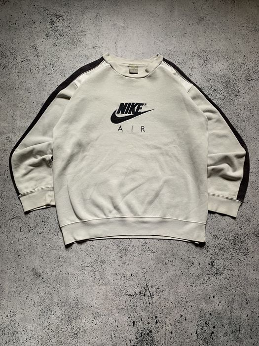 White nike vintage online crewneck