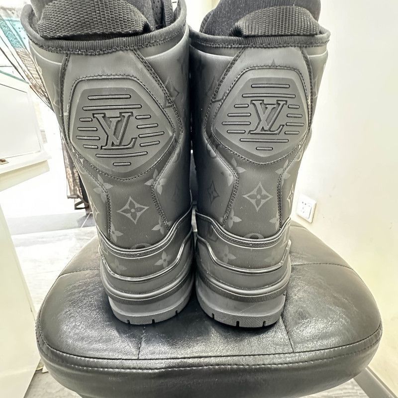 Louis Vuitton Louis Vuitton Stylish Black Winter Snow Boots -2508 Size US 8 / EU 41 - 3 Thumbnail