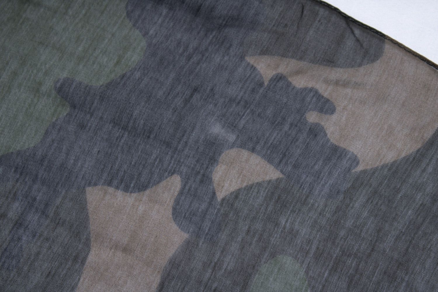 Valentino Valentino Garavani, camouflage printed scarf Size ONE SIZE - 6 Thumbnail