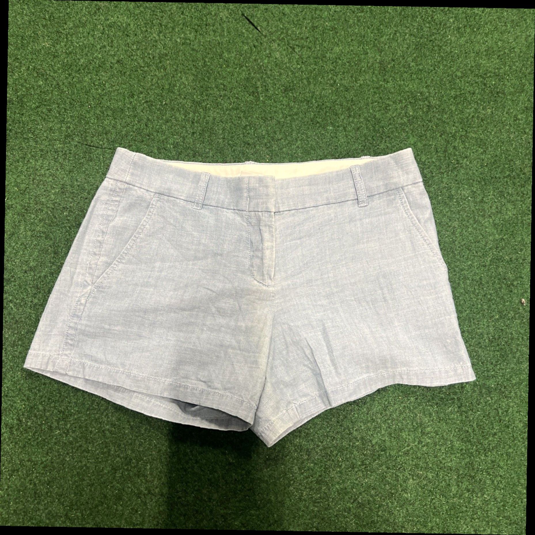J.Crew J Crew Shorts Womens 2 Blue Chino Casual Zip Fly 3 Inch Inseam Summer Size 26" / US 2 / IT 38 - 1 Thumbnail