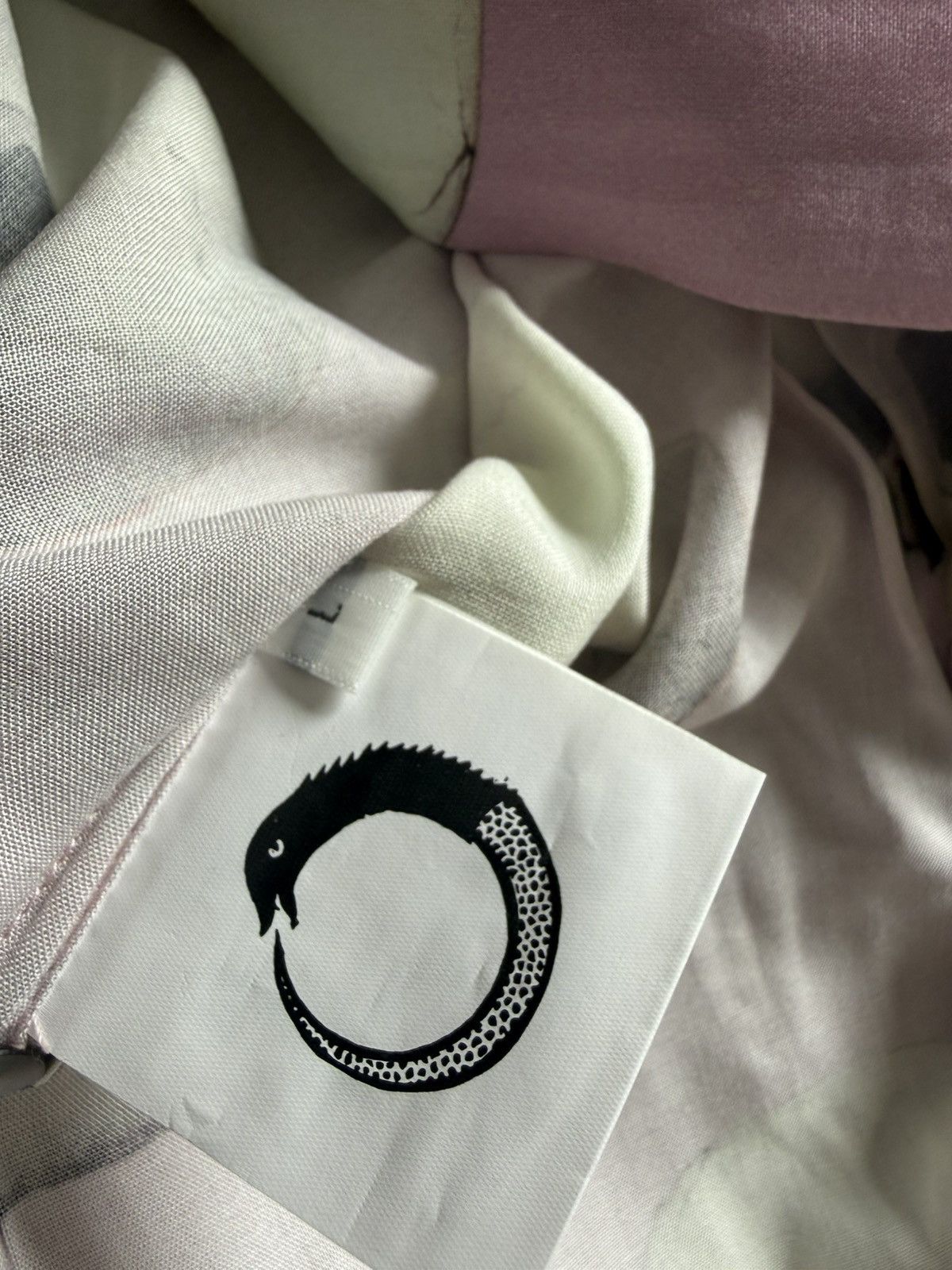 Endless Joy endless joy pink rayon button-up ss shirt Size US L / EU 52-54 / 3 - 6 Thumbnail