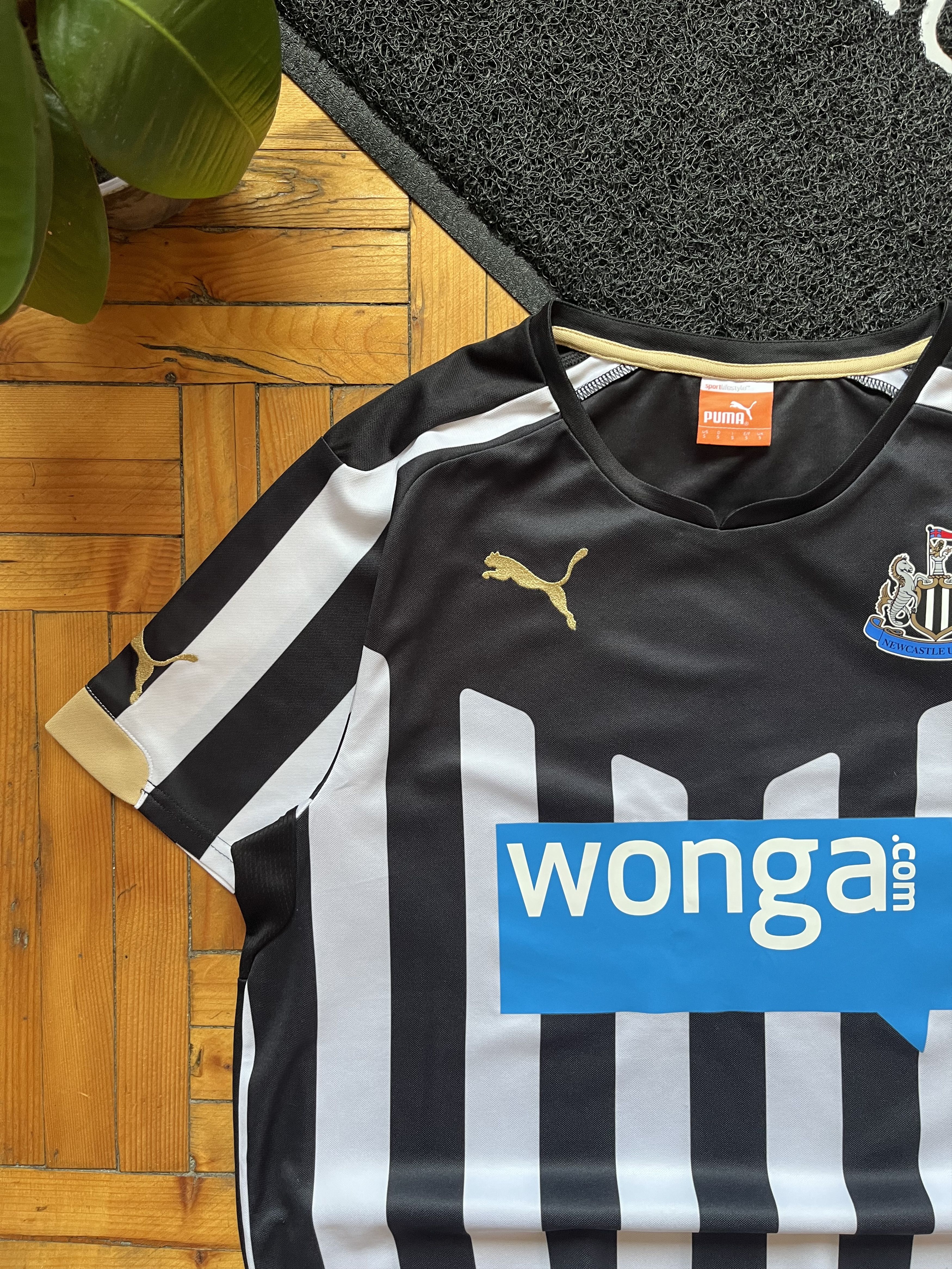 Puma Newcastle United Puma Football Shirt Soccer Jersey 2014/15 Size US M / EU 48-50 / 2 - 2 Thumbnail