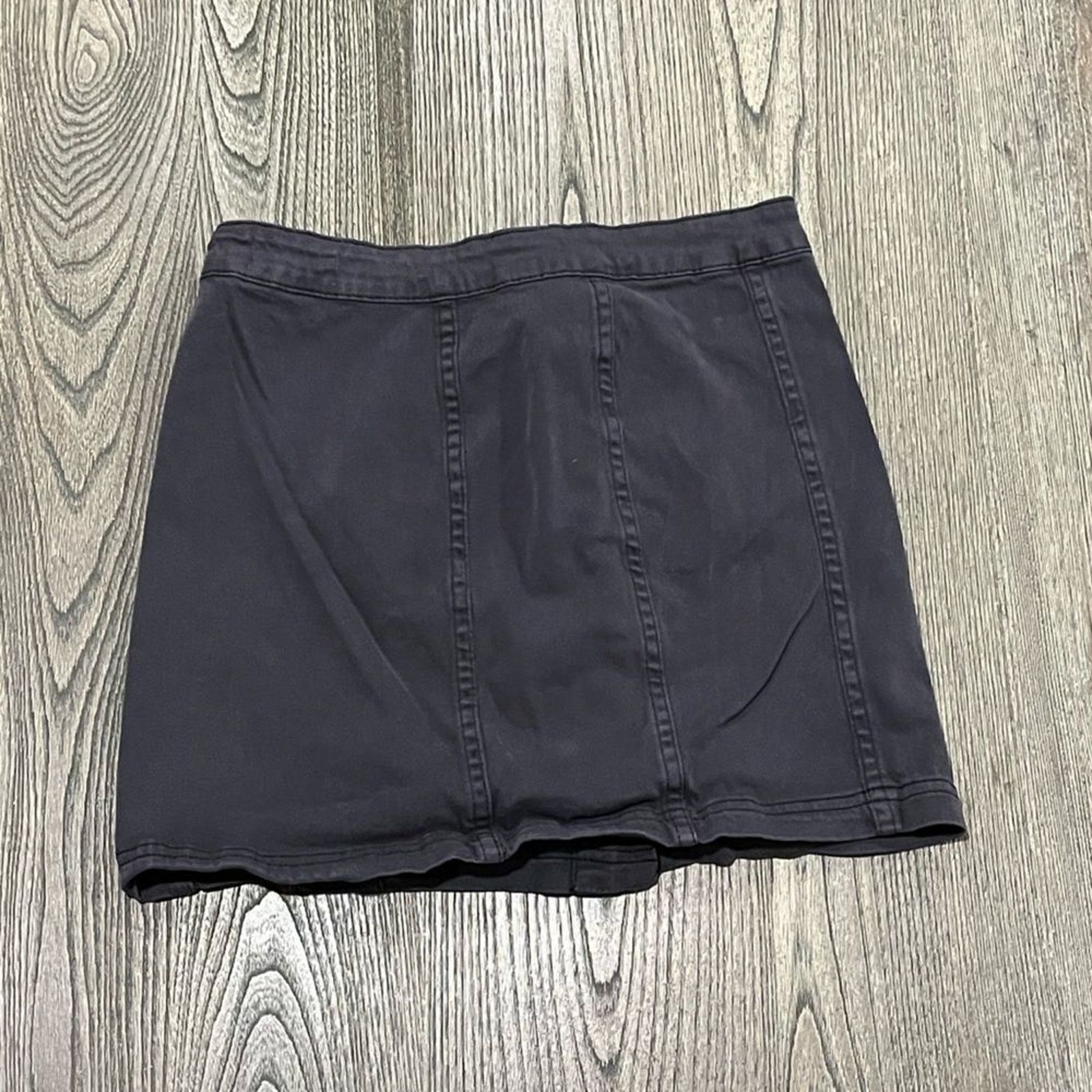 Vintage Altar'd State Skirt Stretch Denim Mini Button Front Size M Size 28" / US 6 / IT 42 - 3 Thumbnail