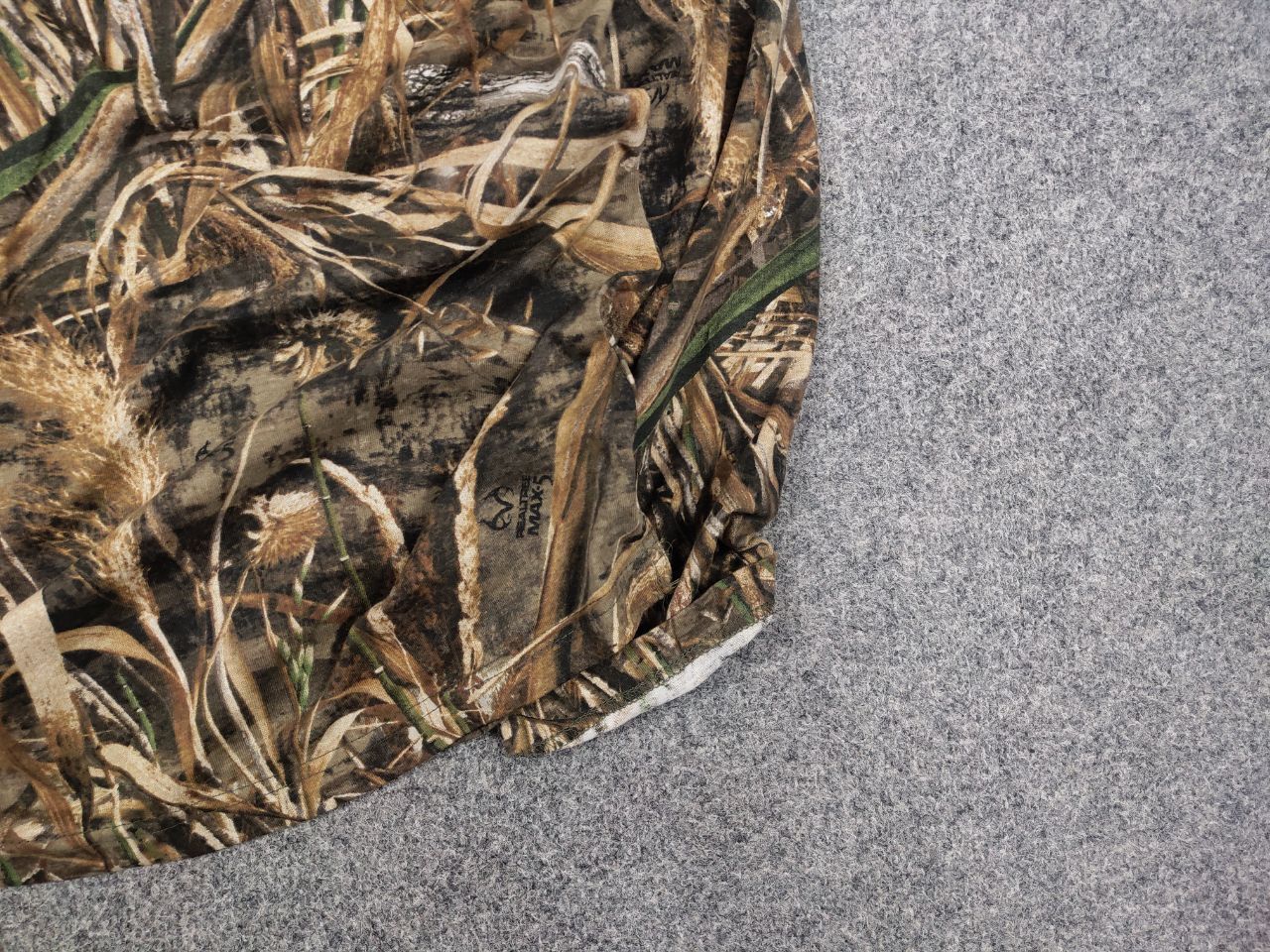 Realtree Vintage Y2K Style Realtree long sleeve shirt Camo Sweatshirt Size US XL / EU 56 / 4 - 6 Thumbnail