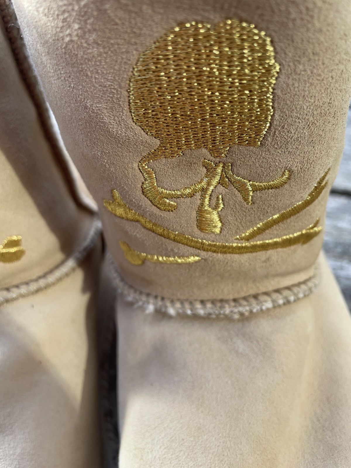 Mastermind World × Ugg Mastermind × Ugg Classic Boots Size US 8 / EU 41 - 8 Thumbnail