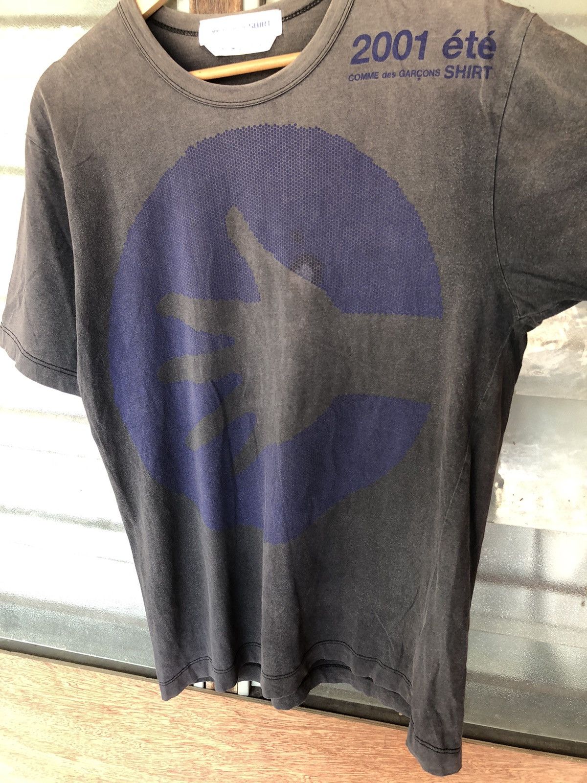 Comme des Garcons Vintage Comme Des Garçons 2001 ete Japanese Design Faded Tee Size US L / EU 52-54 / 3 - 5 Thumbnail