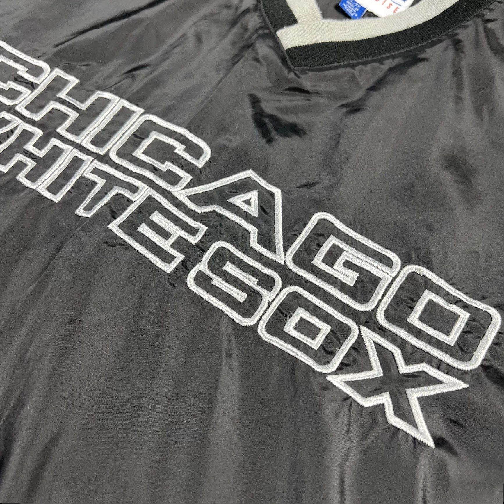 Vintage VINTAGE White Sox Windbreaker Jacket XL Embroidered Logo Baseball Sports Pockets Mens Size US XL / EU 56 / 4 - 6 Thumbnail