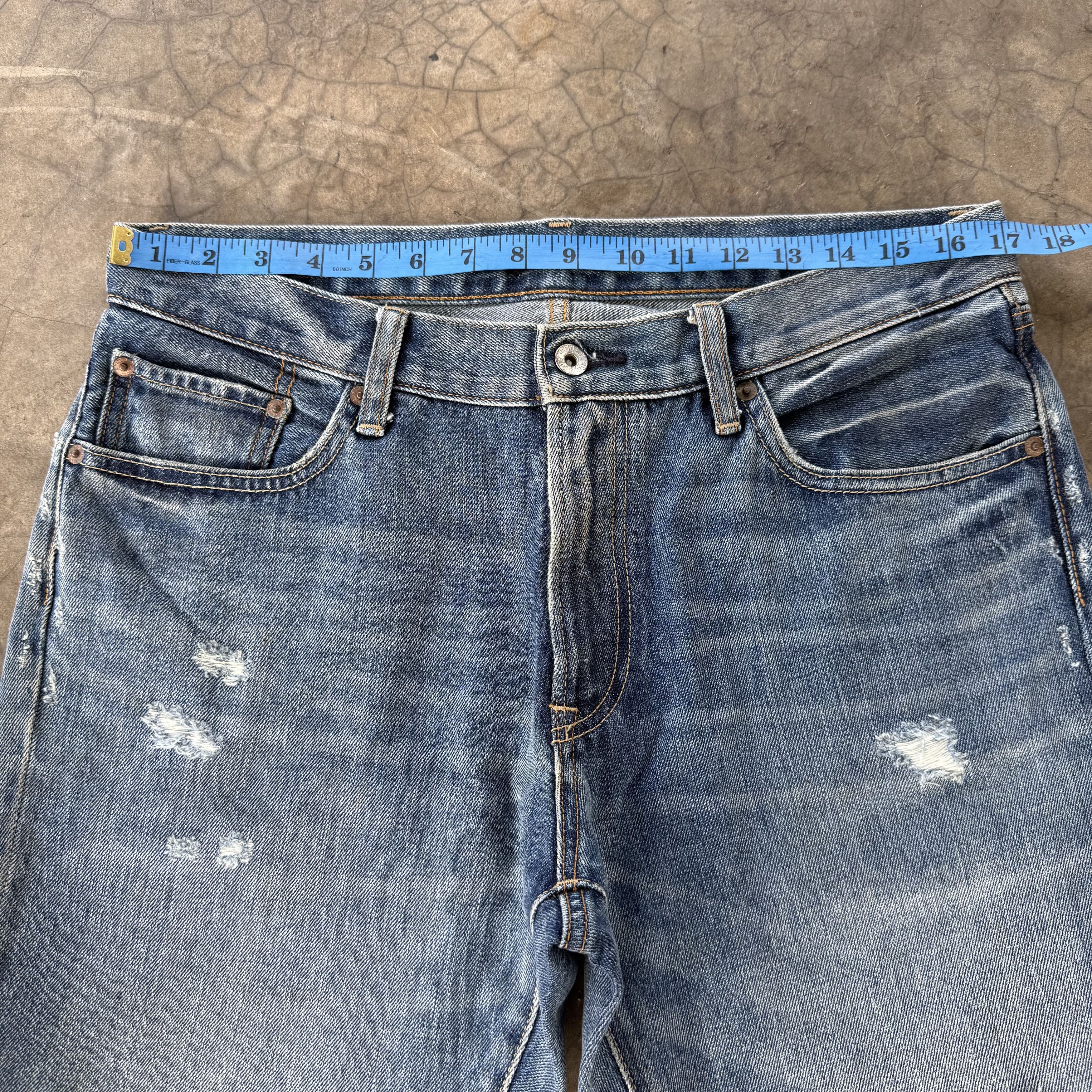 Japanese Brand W34 Vintage Japanese Streetwear Faded Denim Jean Size US 34 / EU 50 - 3 Thumbnail