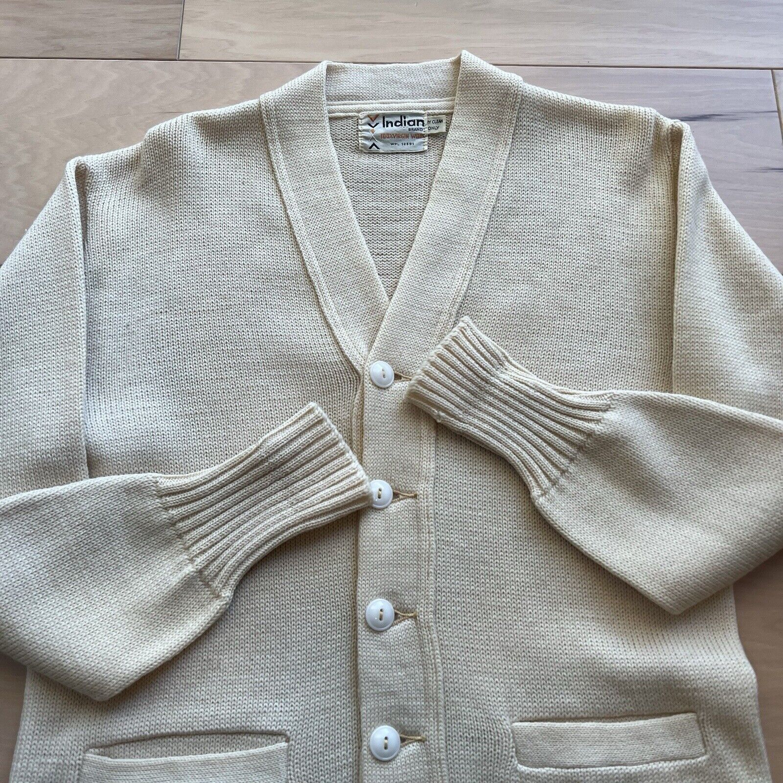 Vintage Vintage Letterman Cardigan S Beige Wool Sweater 60s Indian Size US S / EU 44-46 / 1 - 4 Thumbnail