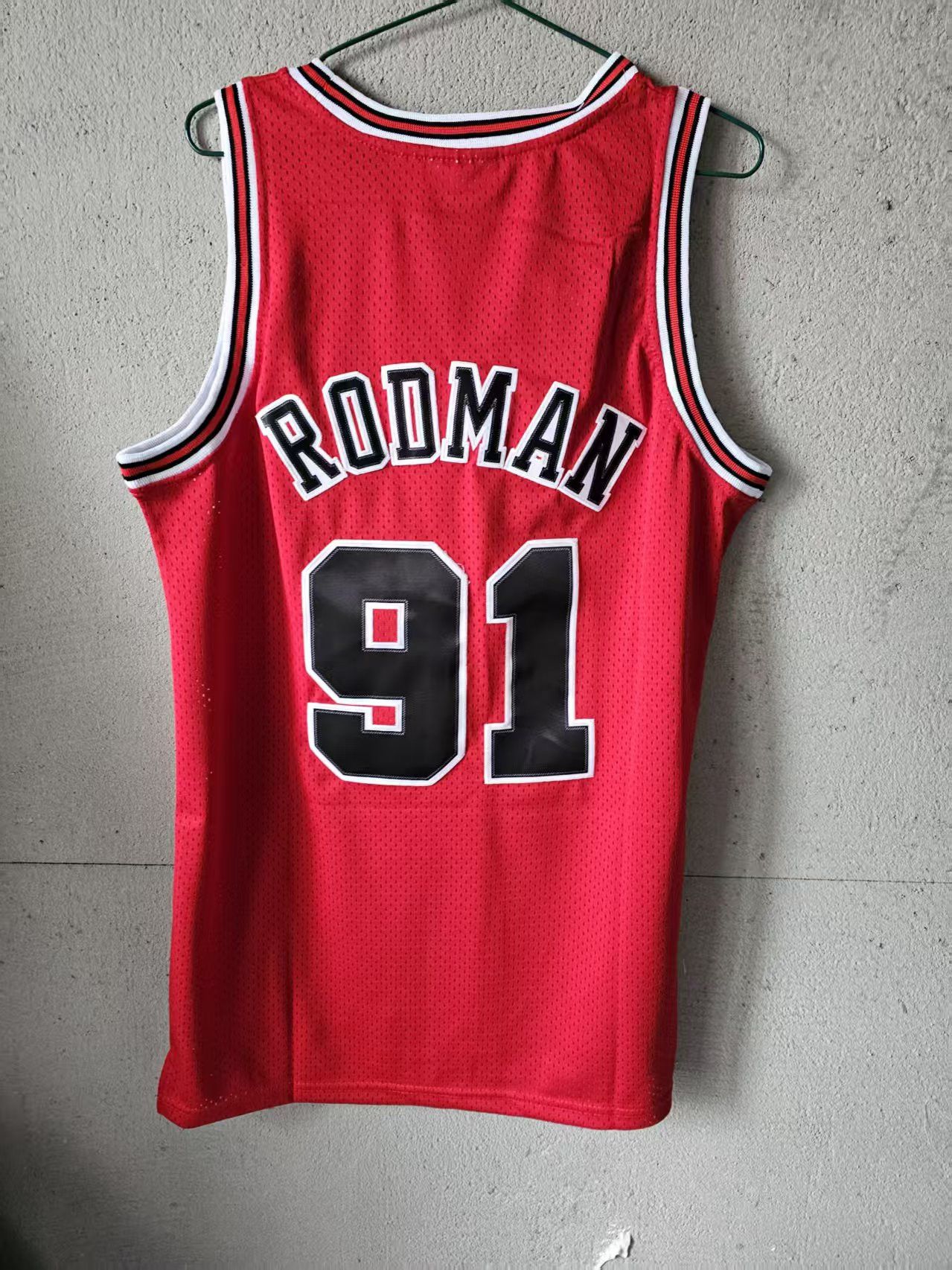NBA Bulls 91 Dennis Rodman Jersey Red Size US S / EU 44-46 / 1 - 2 Thumbnail