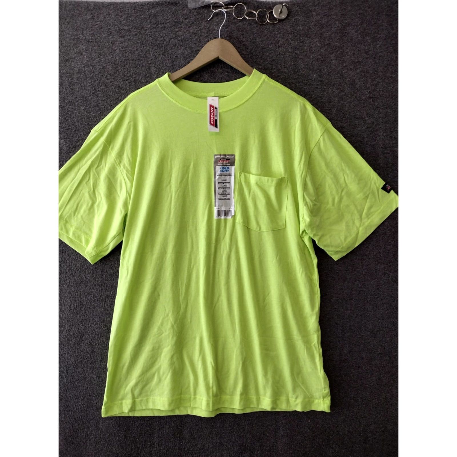 Dickies Dickies Mens T Shirt L Neon Yellow Cool & Dry Pocket Relaxed Fit Work Shirt Mens Size US L / EU 52-54 / 3 - 2 Thumbnail