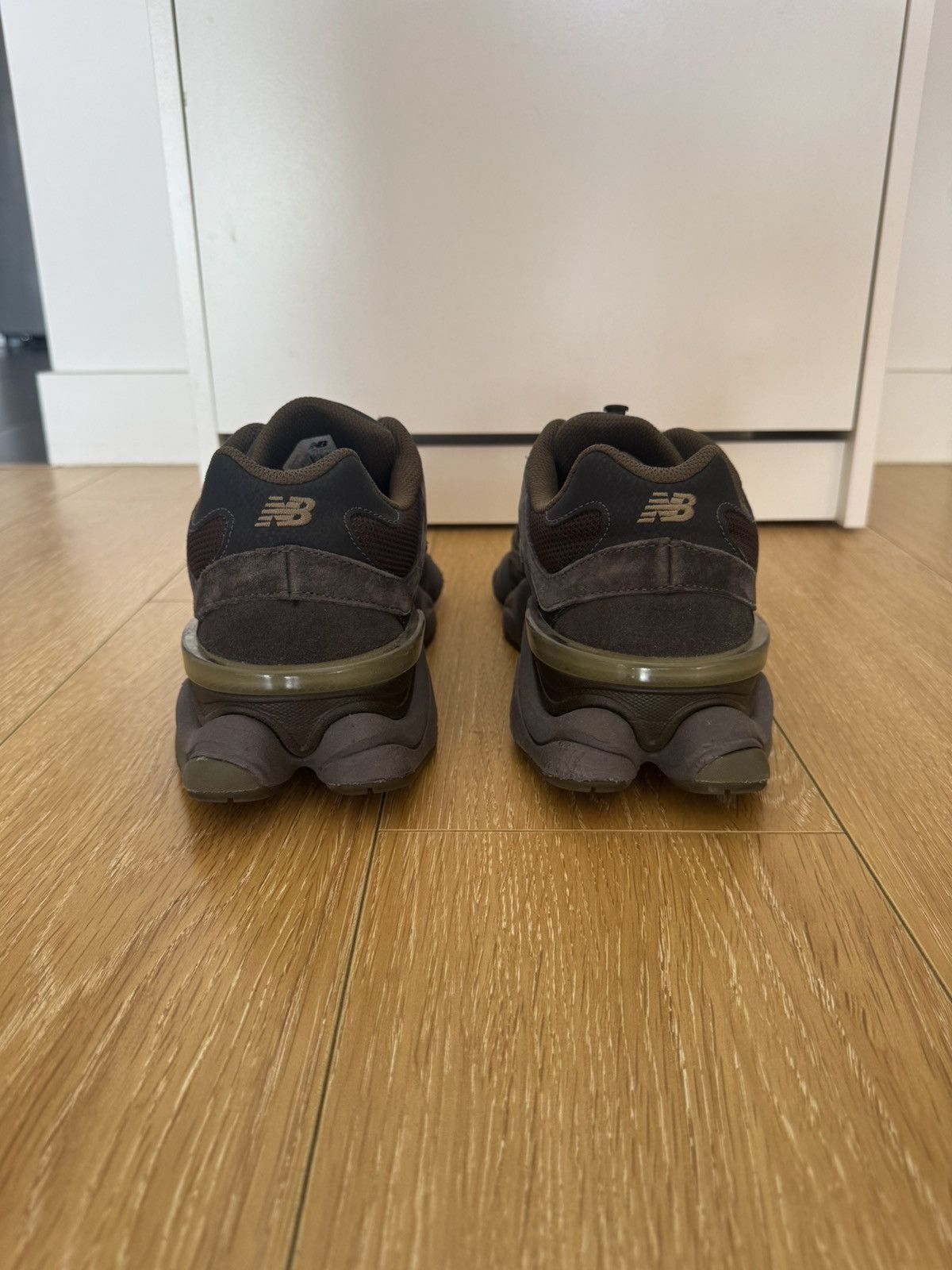 New Balance New Balance 9060 "Blacktop/Dark Moss/Black" sneakers Size US 10 / EU 43 - 4 Thumbnail