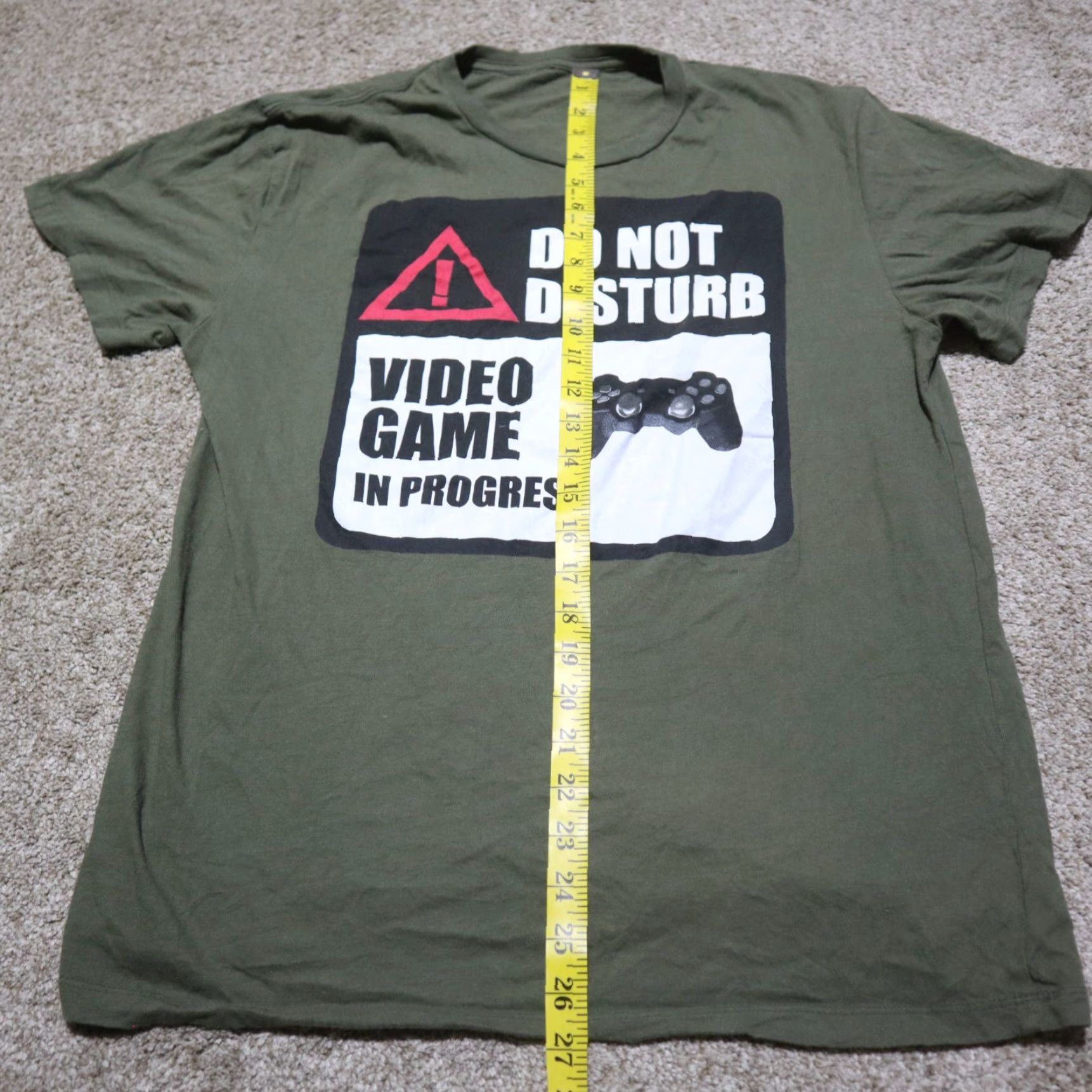 Disturbia Do Not Disturb Video Game In Progress Shirt Mens M Green 90s Video Games Crazy Dog T-Shirts Size US M / EU 48-50 / 2 - 5 Thumbnail