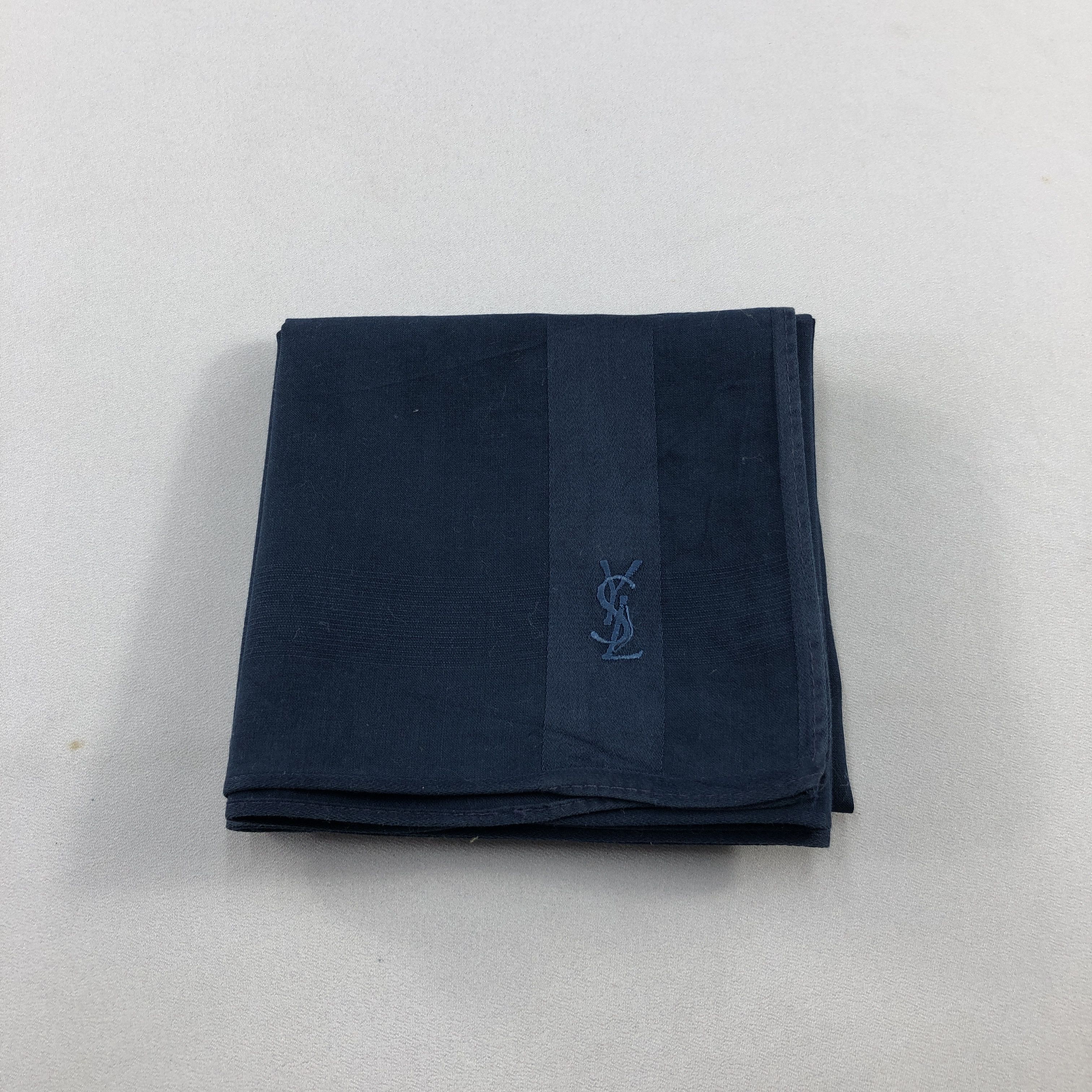 Yves Saint Laurent YSL Floral Handkerchief Neckerchief Bandana H3066 Size ONE SIZE - 5 Thumbnail