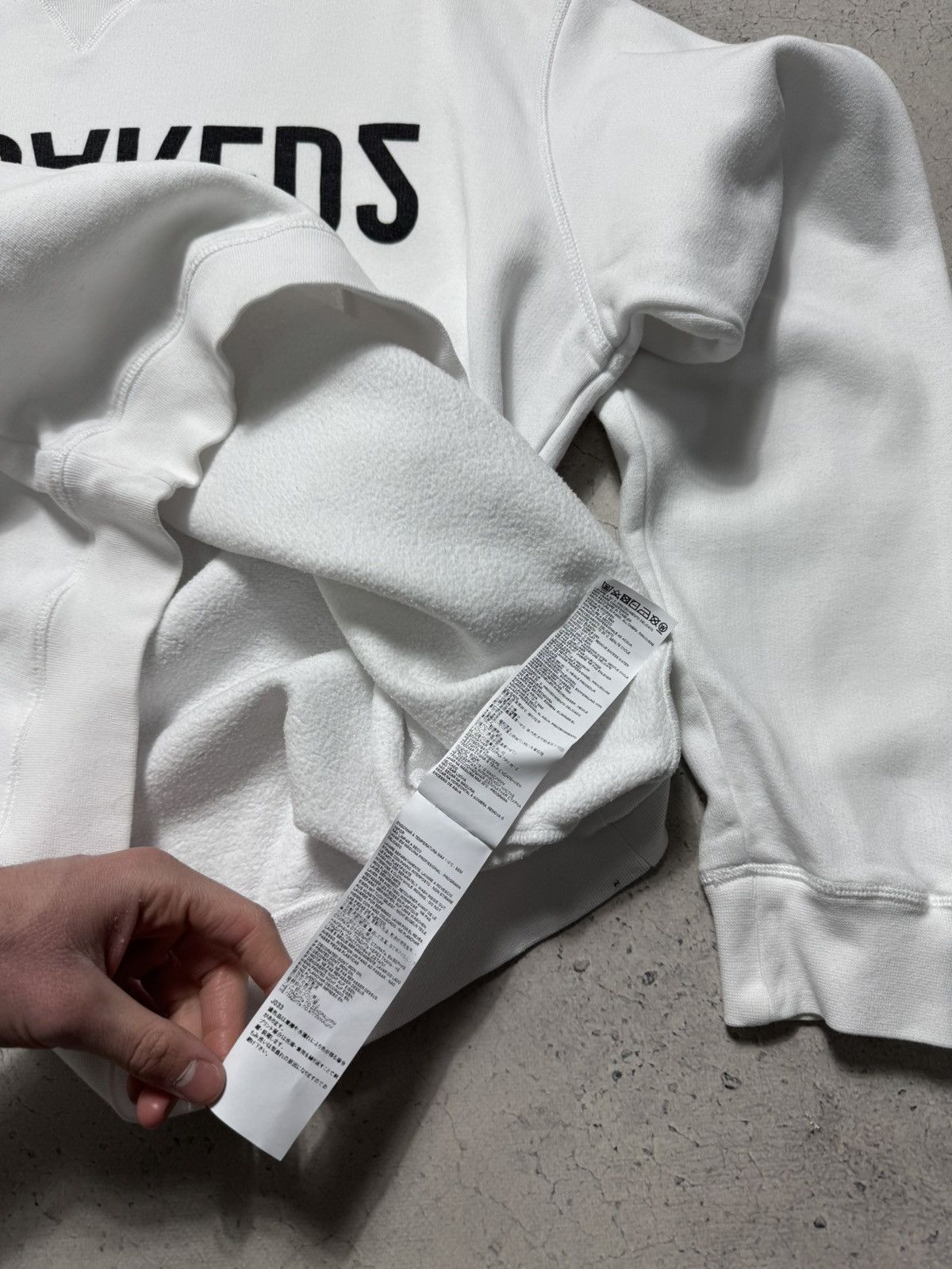 Dsquared2 Dsquared2 White Big Logo Luxury Sweatshirt Size XL Size US XL / EU 56 / 4 - 8 Thumbnail
