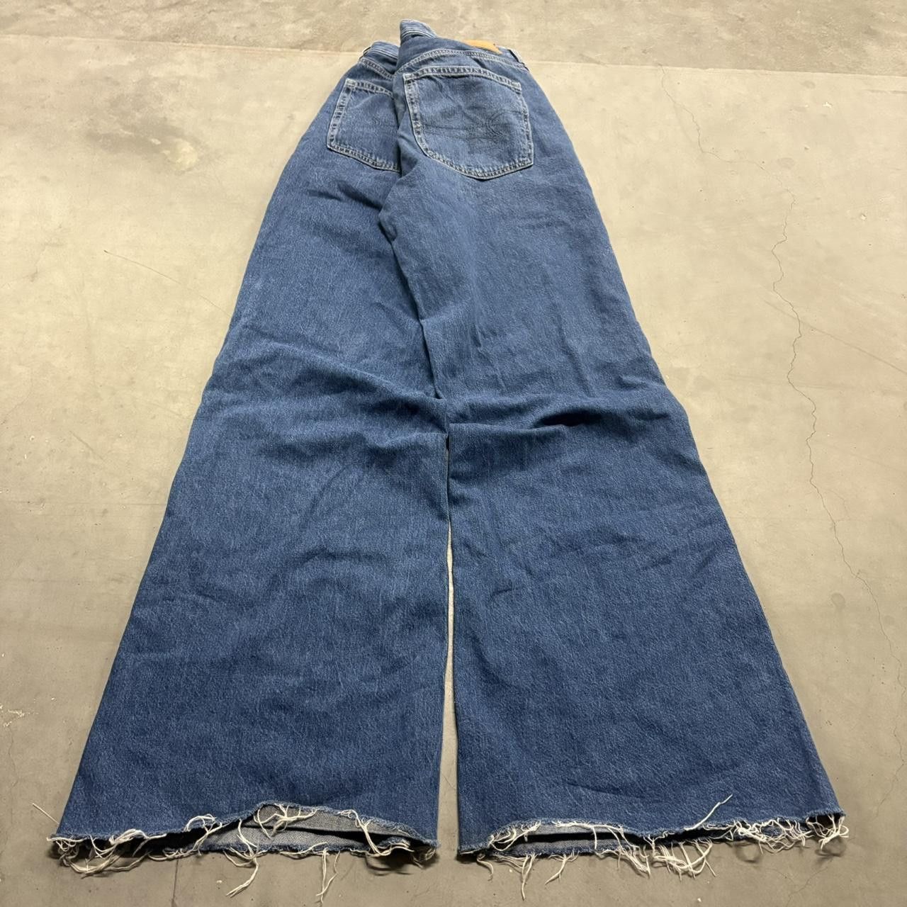 Vintage Crazy Vintage Y2K/2000s Super Baggy WideLeg Dark Blue Wash Denim Jeans! Size US 32 / EU 48 - 6 Thumbnail