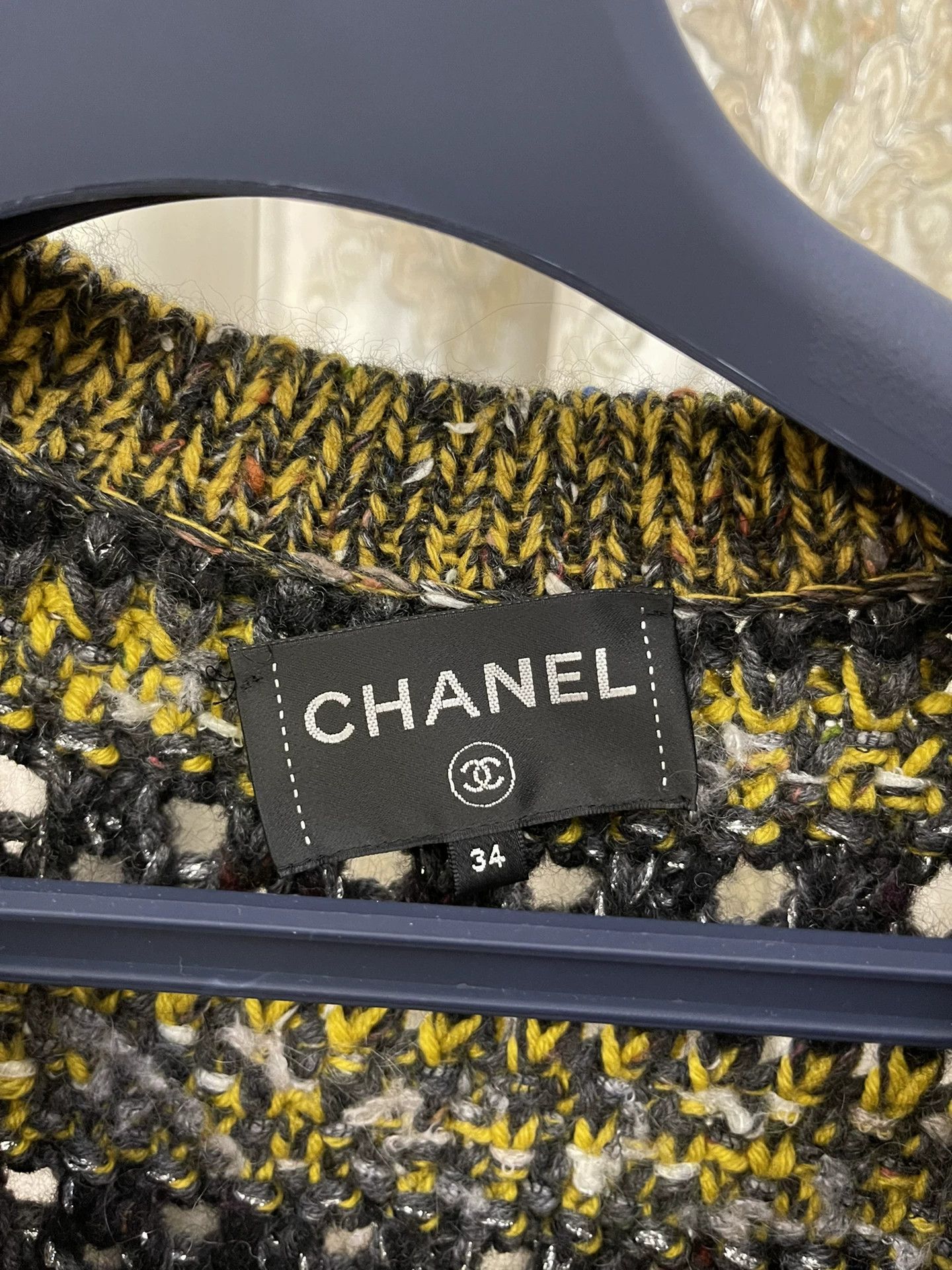 Chanel Chanel Knit Cardigan Liu Wen Style Size 34 Authentic Size XS / US 0-2 / IT 36-38 - 3 Thumbnail