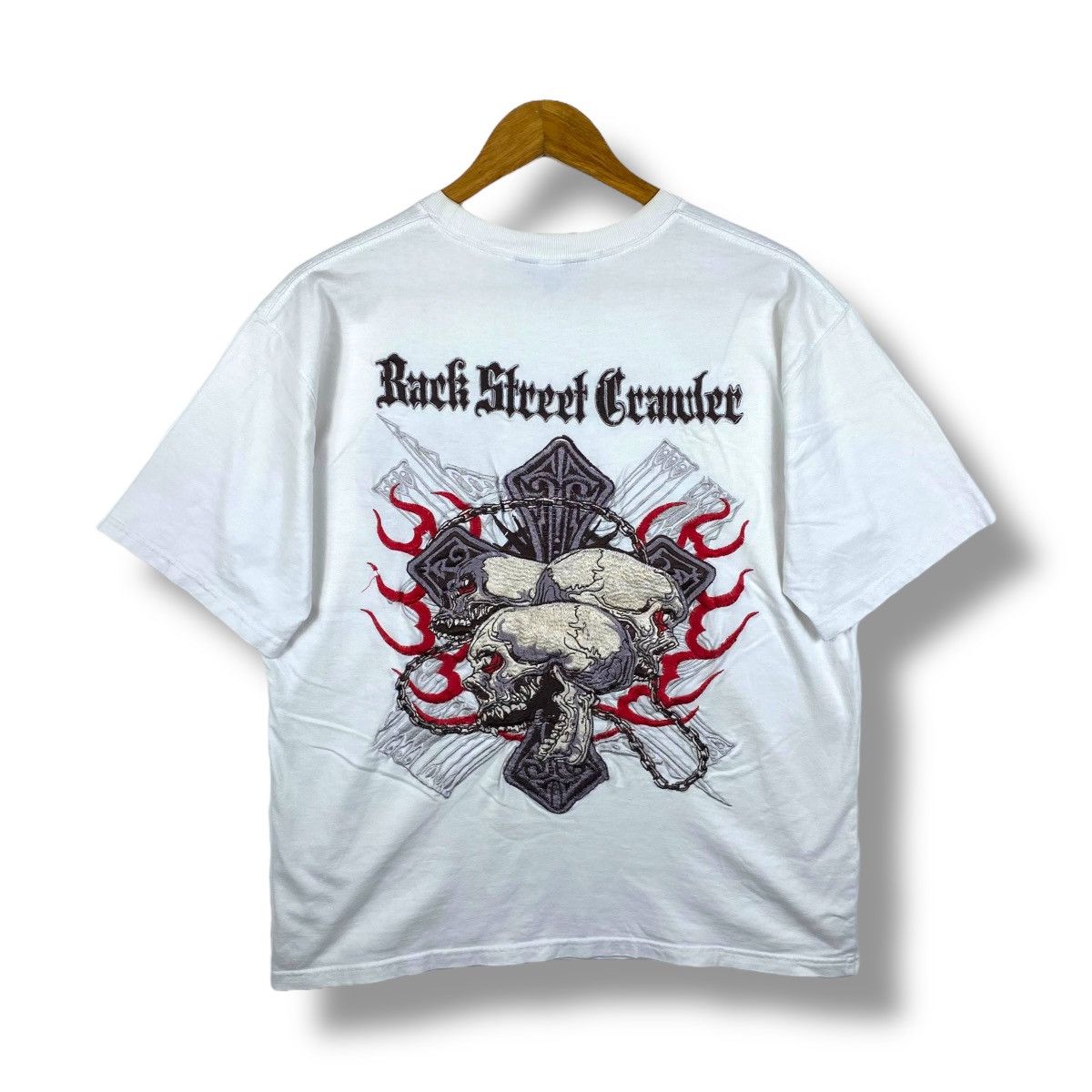 Japanese Brand BACK STREET CRAWLER Domestic Japan Embroidery Skulls Tee Size US XL / EU 56 / 4 - 1 Thumbnail
