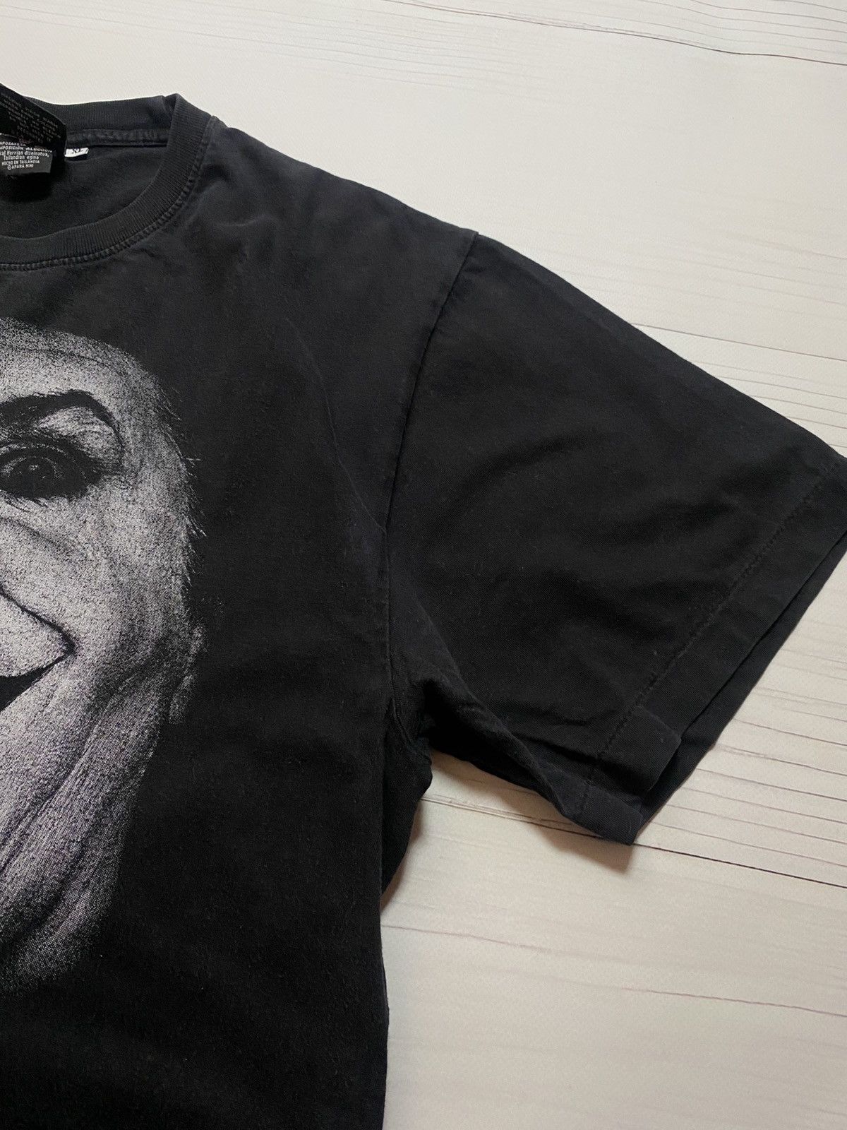 Vintage Vintage Joker 90’s Flybeans Card Batman faded y2k t shirt Size US XL / EU 56 / 4 - 9 Thumbnail