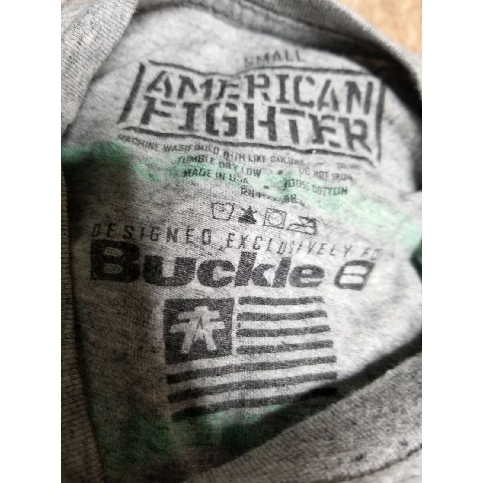 Vintage American Fighter Premium Buckle Training Division Gray Mens S T-Shirt Size US S / EU 44-46 / 1 - 3 Thumbnail