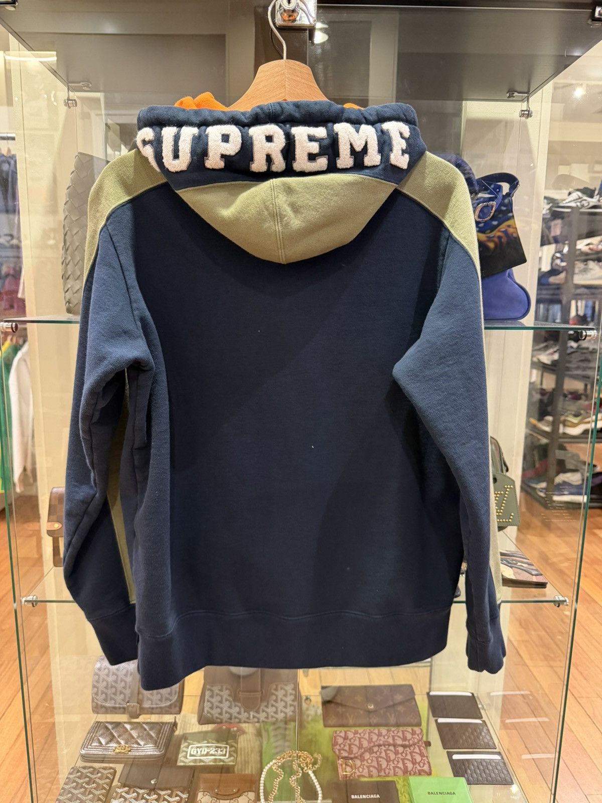 Supreme Supreme Multi Panel Chenille Hoodie Size US S / EU 44-46 / 1 - 2 Thumbnail