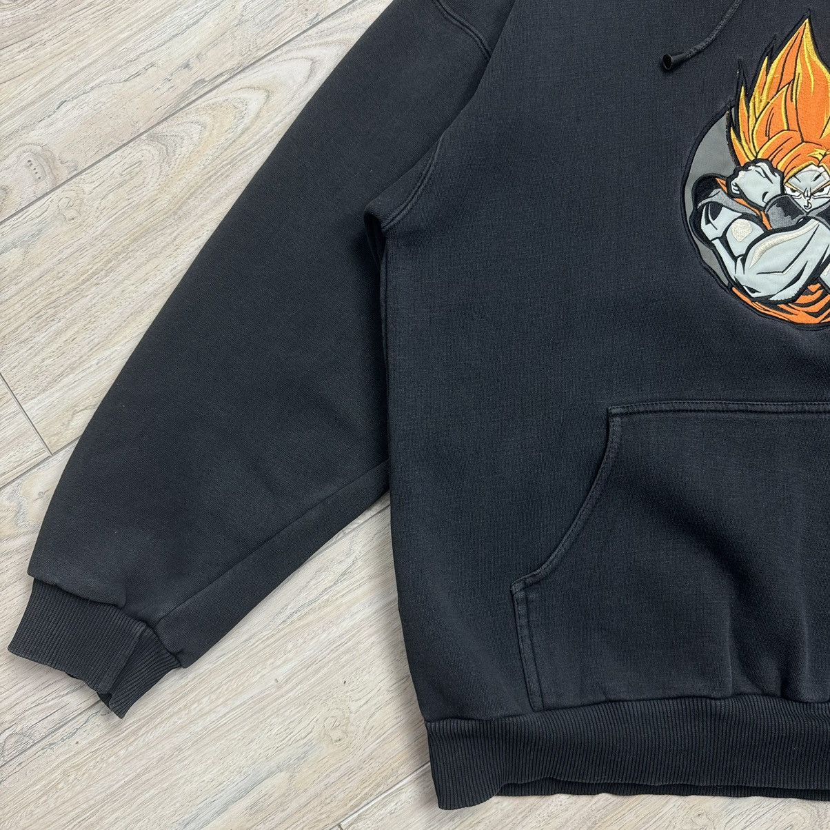 Anime Rare Dragonball Z Goku 2001 Vintage Sunfaded Hoodie Anorak Size US L / EU 52-54 / 3 - 3 Thumbnail