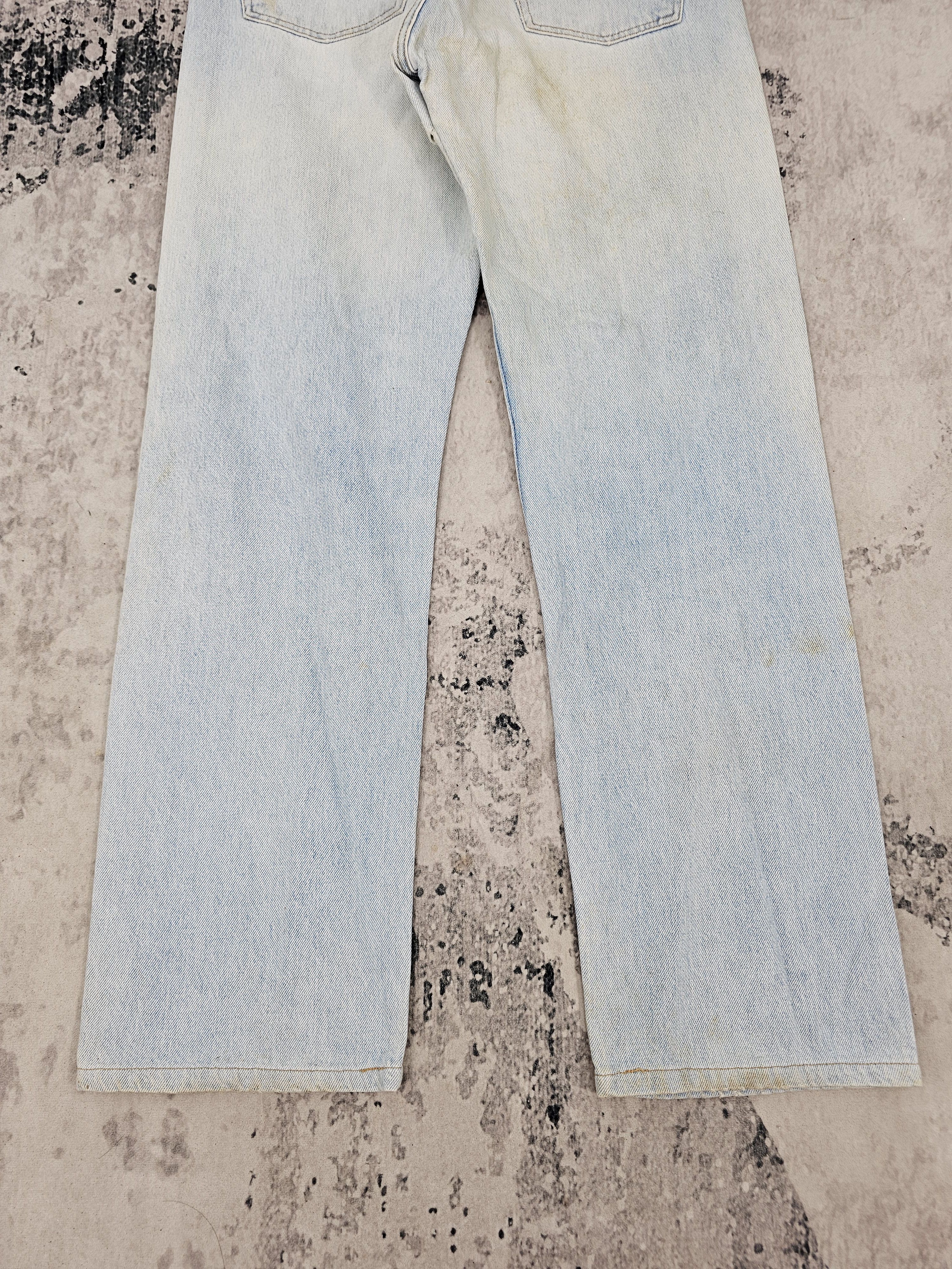 Levi's Vtg 80's LEVIS 501 XX Light Blue Faded Size 32X30 Jean L0415 Size US 32 / EU 48 - 7 Thumbnail