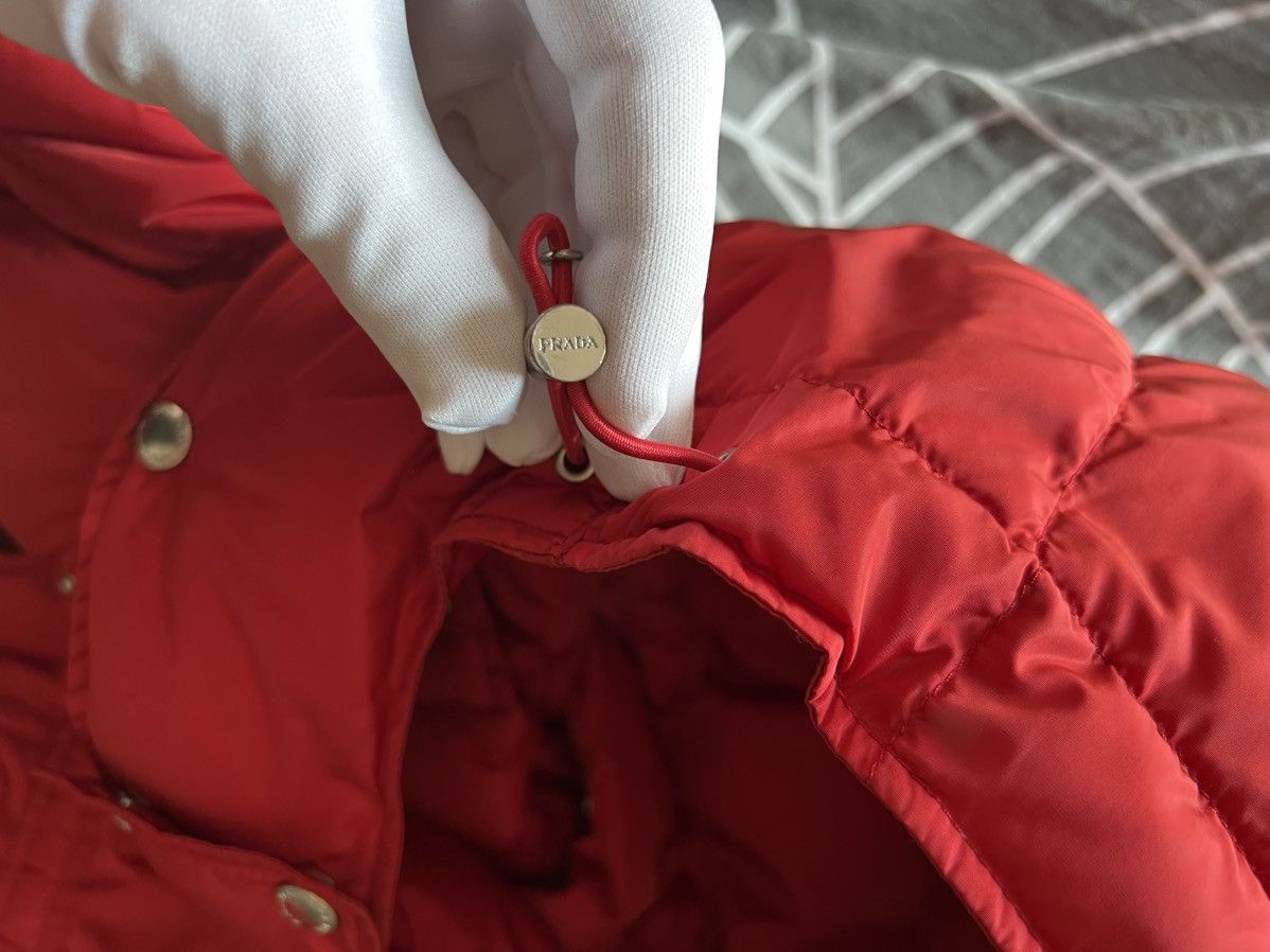 Prada Prada red pocket down puffer Size US L / EU 52-54 / 3 - 11 Thumbnail