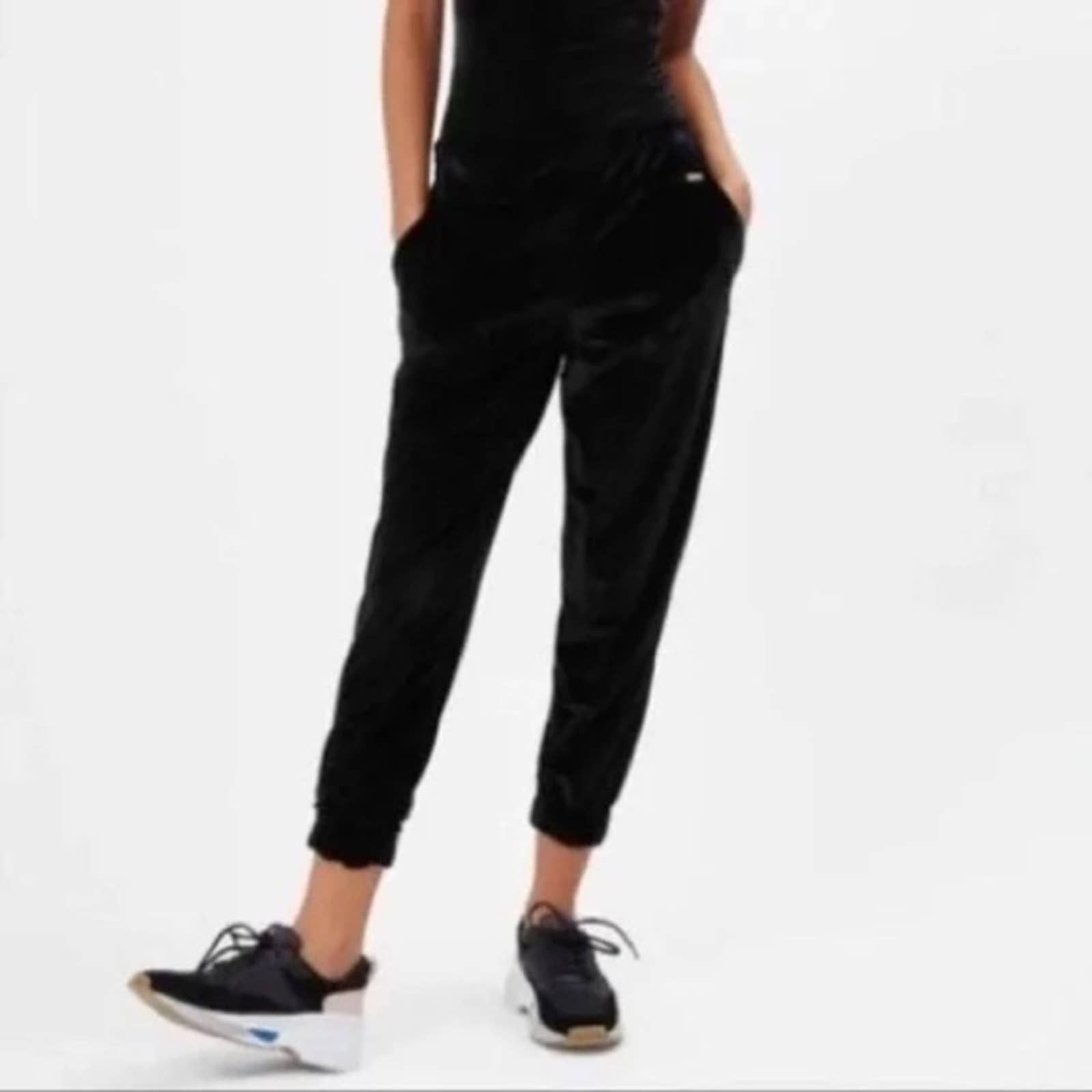 SWEATY BETTY Black Velvet Sweatpants Joggers track pants XS