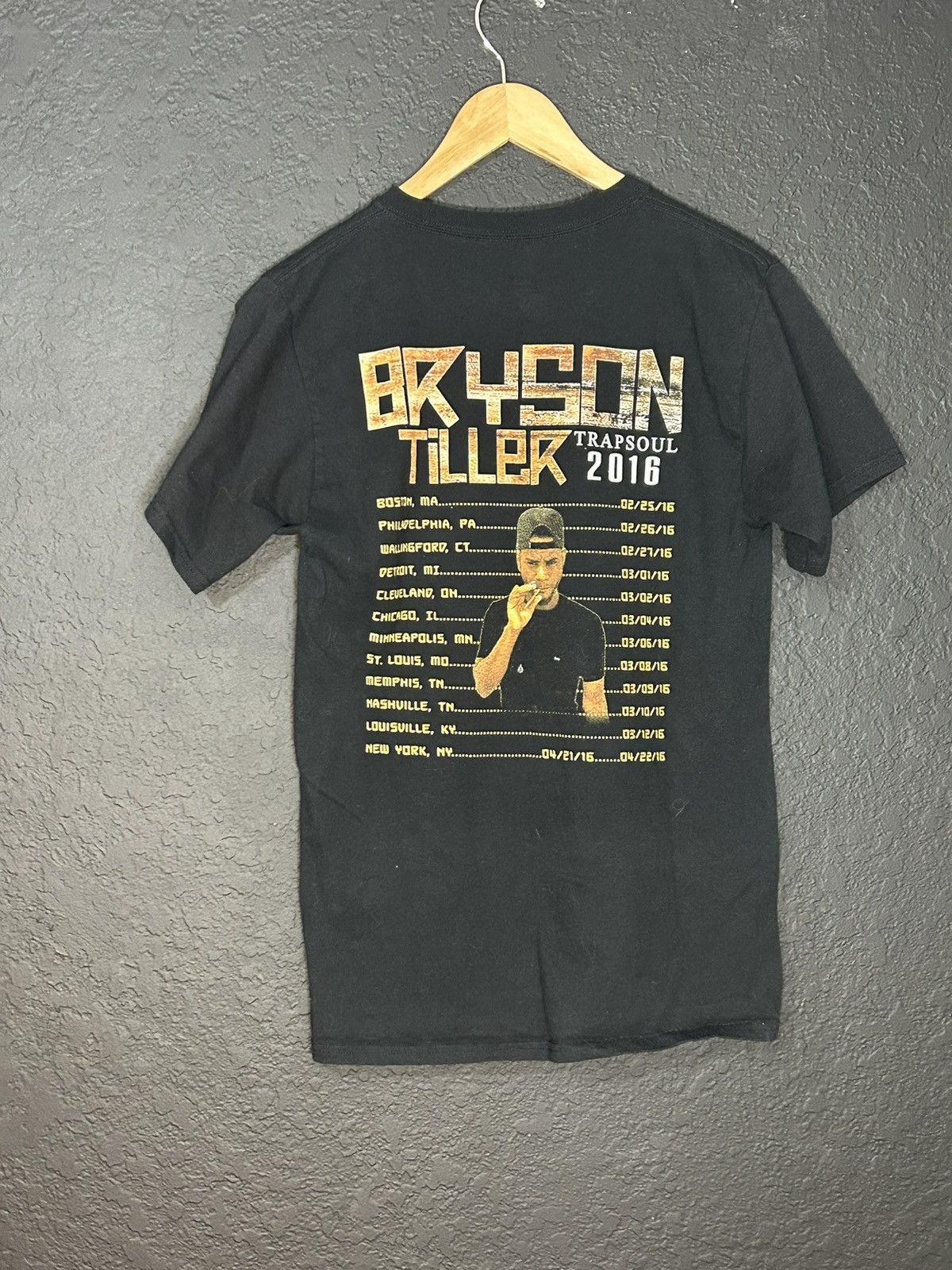 Band Tees Bryson Tiller 2016 Tour T Shirt Size US S / EU 44-46 / 1 - 4 Thumbnail