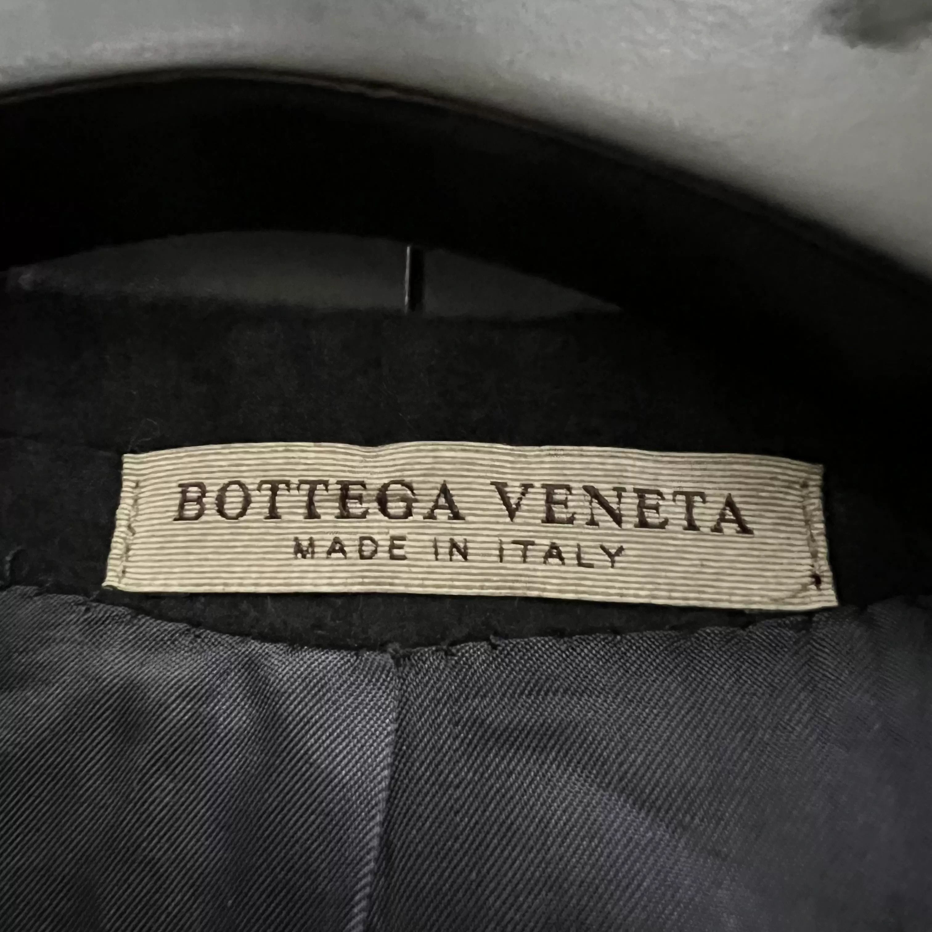 Bottega Veneta Bottega Veneta Navy Double-Breasted Short Coat Size US S / EU 44-46 / 1 - 3 Thumbnail