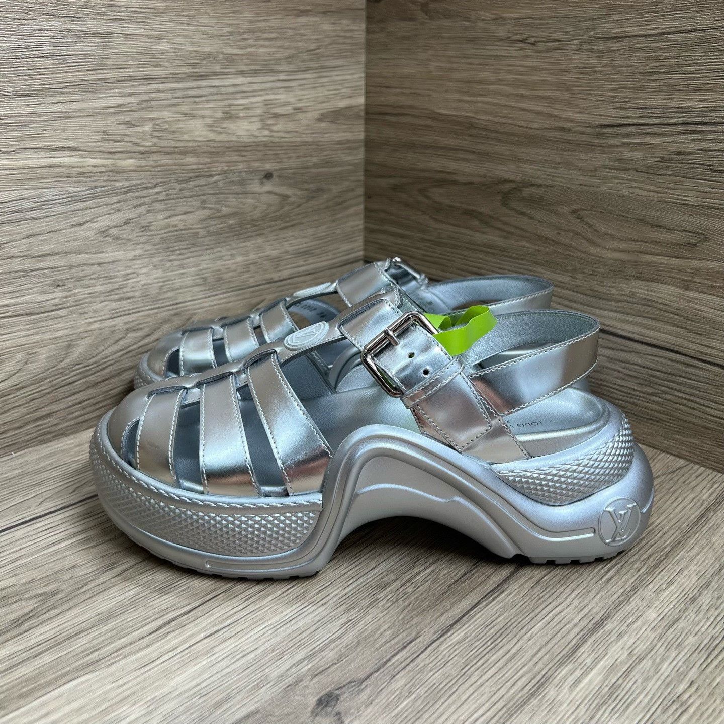 Louis Vuitton Louis Vuitton Silver Sandals us_6 Women Size US 6 / IT 36 - 1 Thumbnail