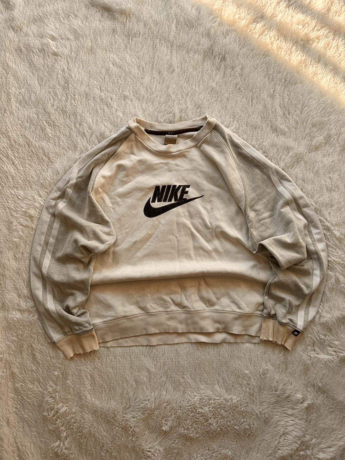 NIKE VINTAGE CENTER LOGO OVERSIZE BOXY SWEATSHIRT