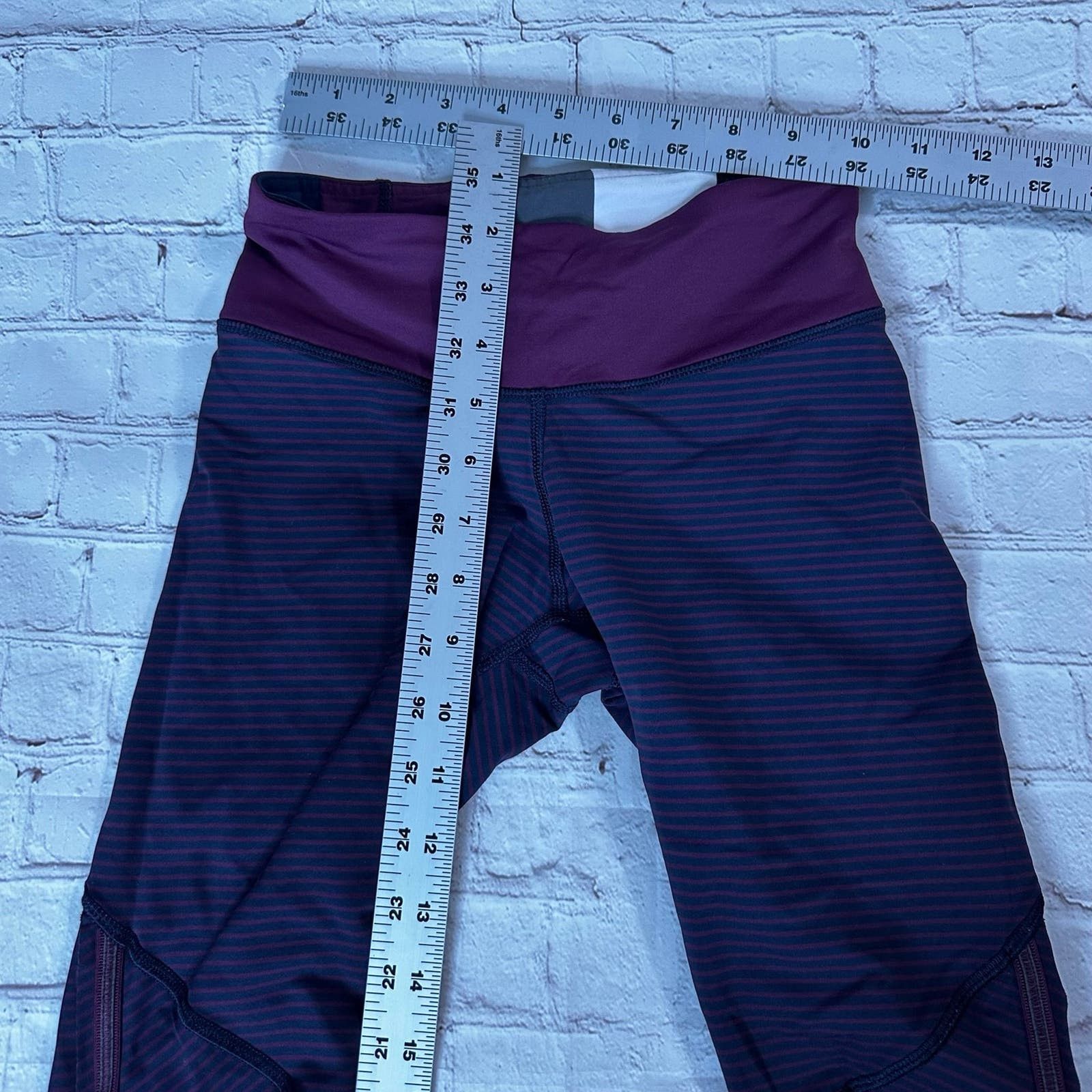 Lululemon lululemon leggings size 2 Size 26" / US 2 / IT 38 - 3 Thumbnail