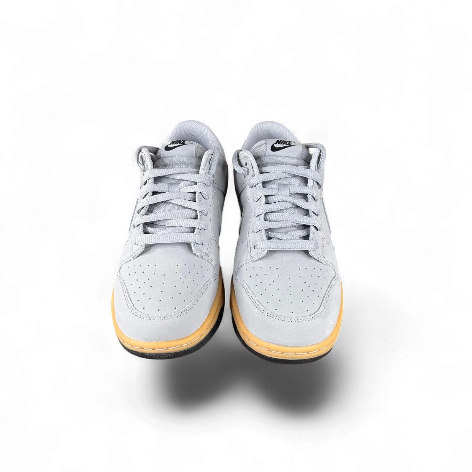 Nike Nike Dunk Low SE Wolf Grey Gum HQ1932-001 sz 8 sb air max af Size US 8 / EU 41 - 4 Thumbnail
