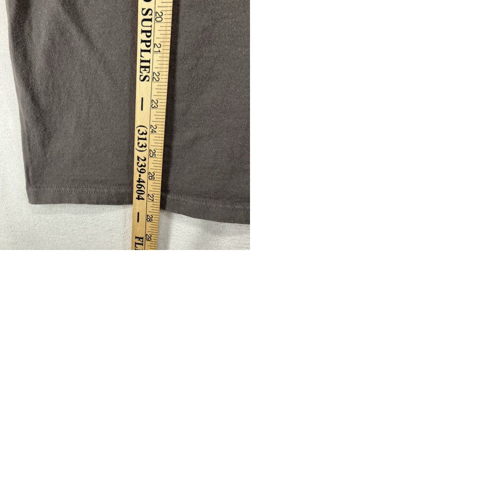 Realtree VINTAGE Realtree T-Shirt Mens Short Sleeve Crew Neck Gray Medium Oversized Skull Bones Graphic Print 90s Y2K Real Tree MMA UFC Machine Washable Cotton Size US M / EU 48-50 / 2 - 9 Thumbnail