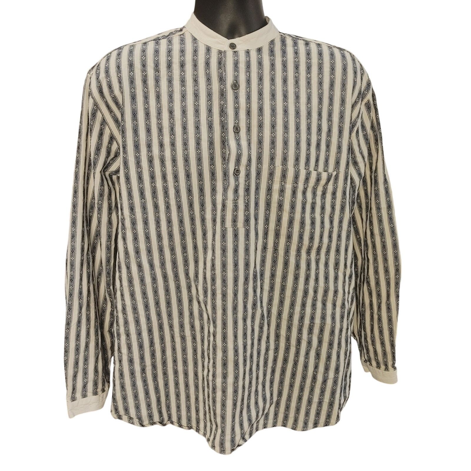 Other Scully Women's L White/Blue Stripe 3/4 Button Front Top Size L / US 10 / IT 46 - 1 Thumbnail