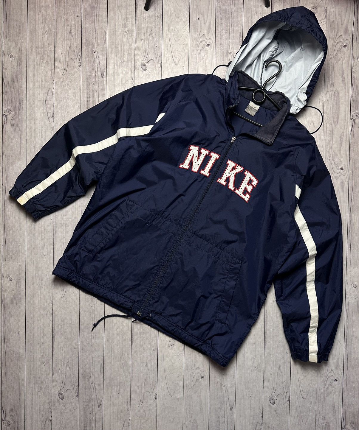 Vintage Nike jacket size XL big logo