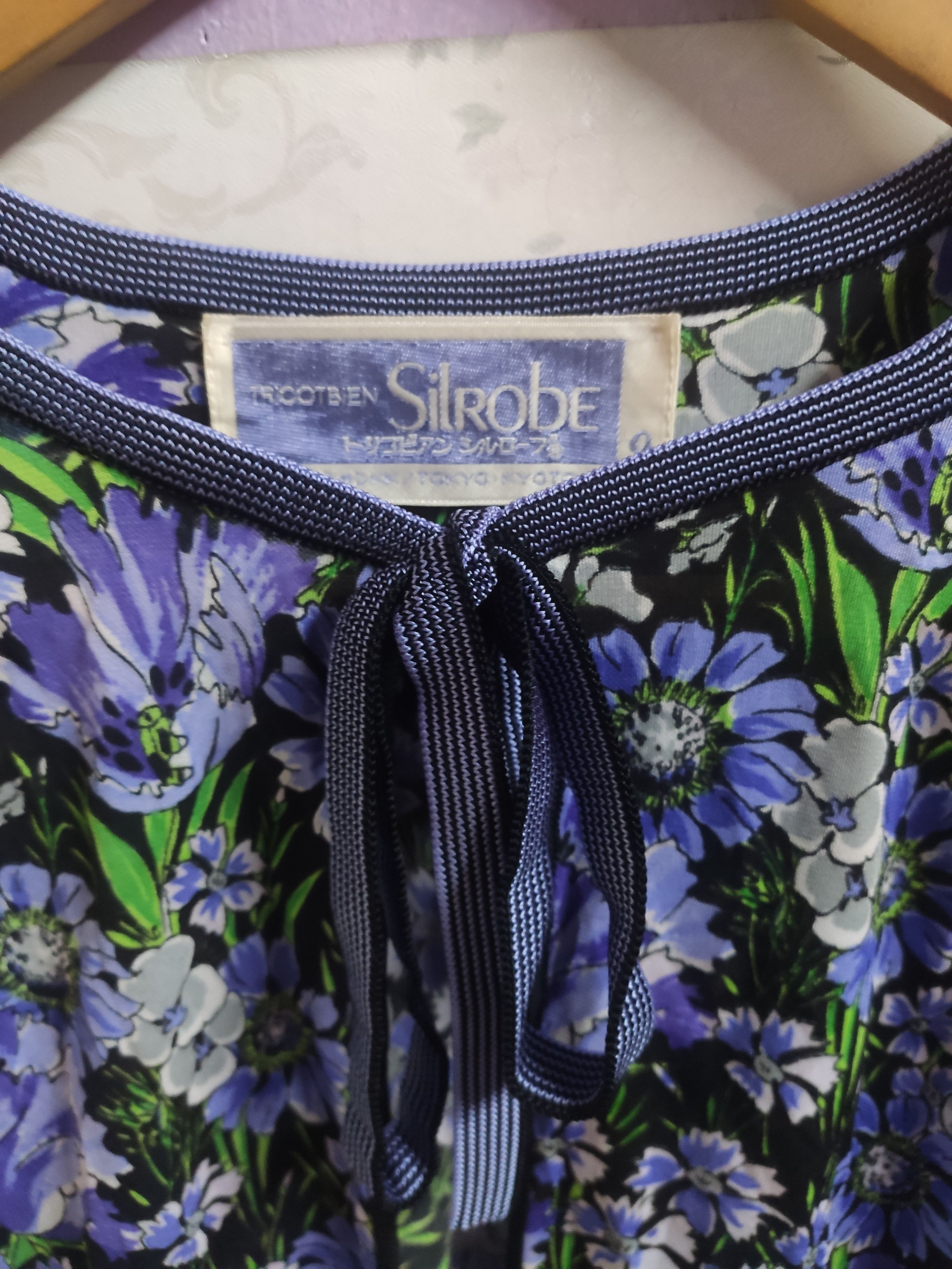 Vintage Longchamps Tricot in Silk Robe Floral Blouse / Cardigan Size M / US 6-8 / IT 42-44 - 5 Thumbnail