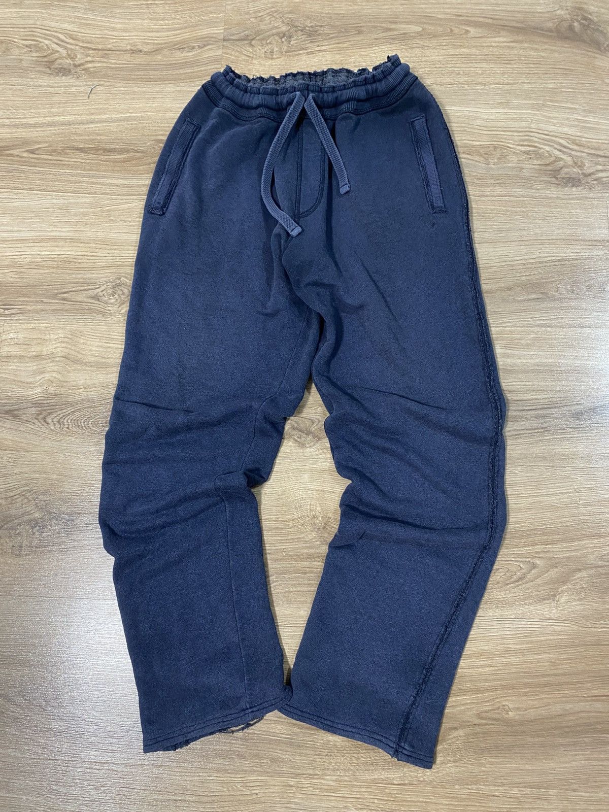 Dolce & Gabbana Dolce Gabbana Distressed Sweat Pants Size: 46/S Size US 30 / EU 46 - 1 Thumbnail