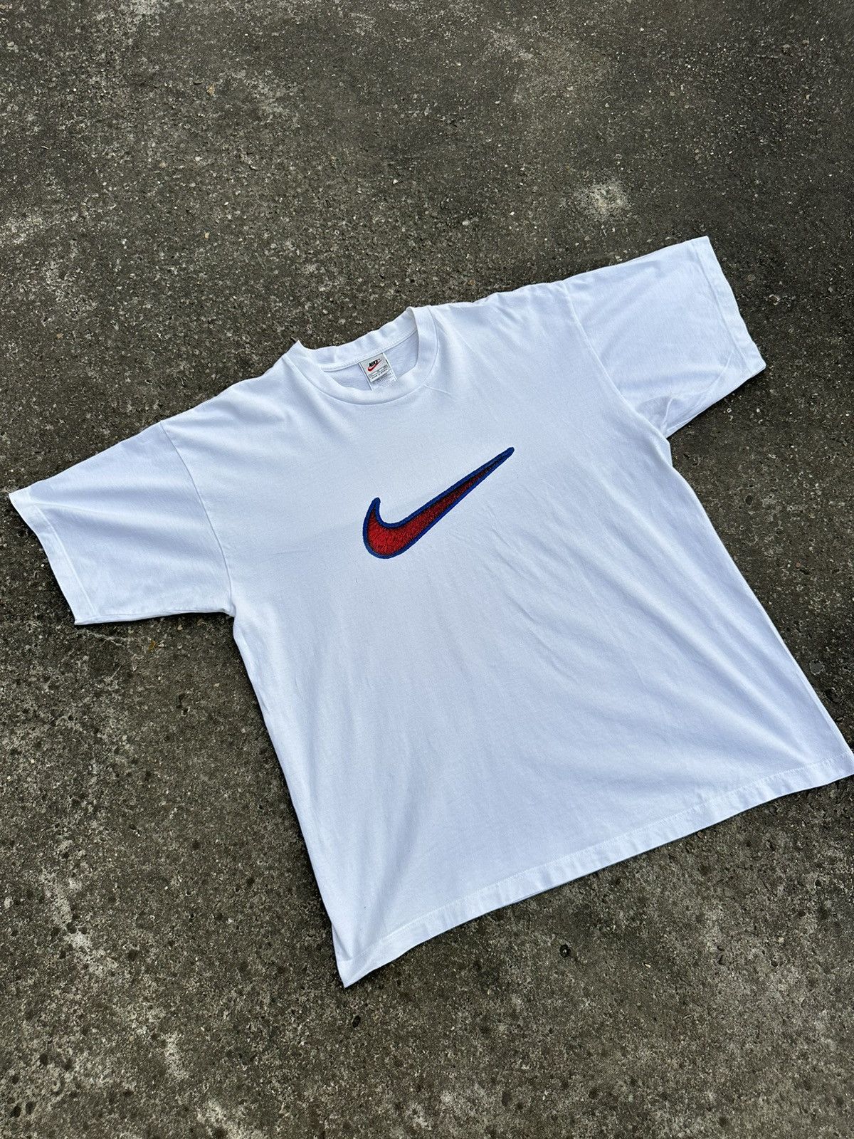Nike Nike Vintage T-Shirt Big Logo Size US XL / EU 56 / 4 - 4 Thumbnail