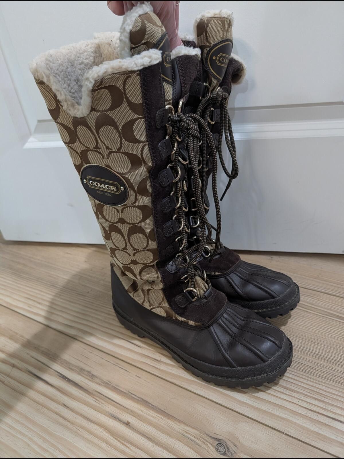 Coach Coach Brown Logo-Print Lace-Up Winter Boots Size US 9 / IT 39 - 10 Thumbnail