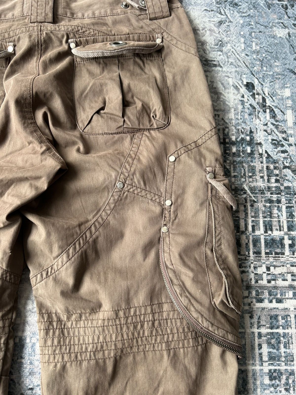 If Six Was Nine Bondage Multipocket Cargo Pants Size US 35 - 14 Thumbnail