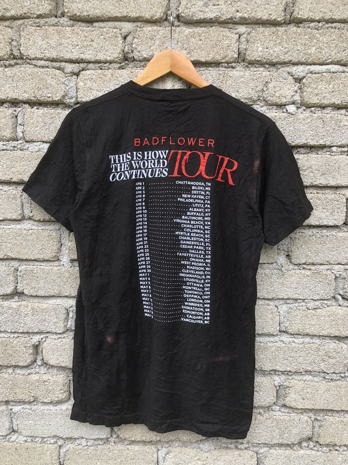 Band Tees × Metallica × Vintage Band Badflower This Is How The World Continues Tour Tee Size US M / EU 48-50 / 2 - 8 Thumbnail