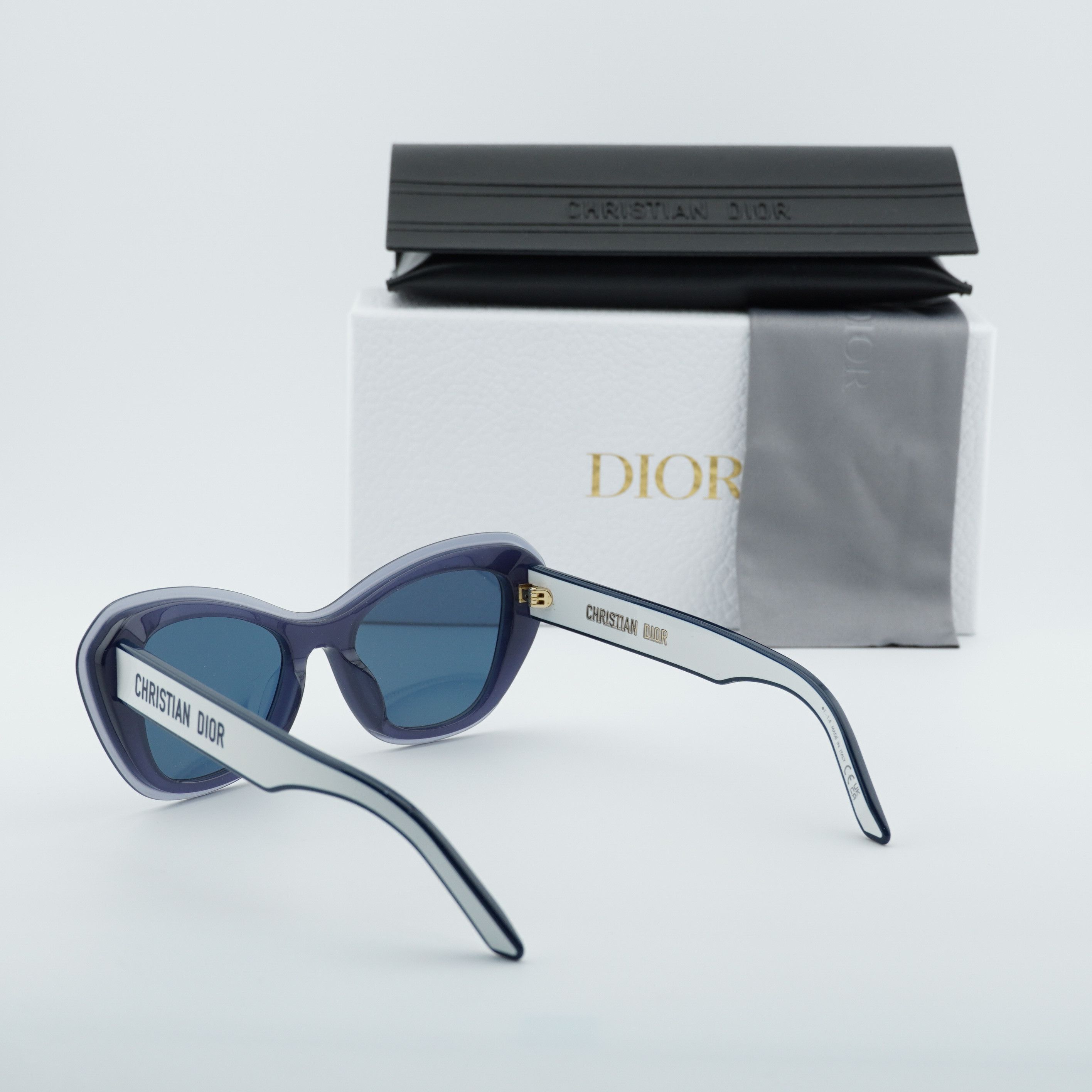 Dior Dior DIORPACIFIC B3U 30B0 Sunglasses Blue Shield Frame Size ONE SIZE - 12 Thumbnail