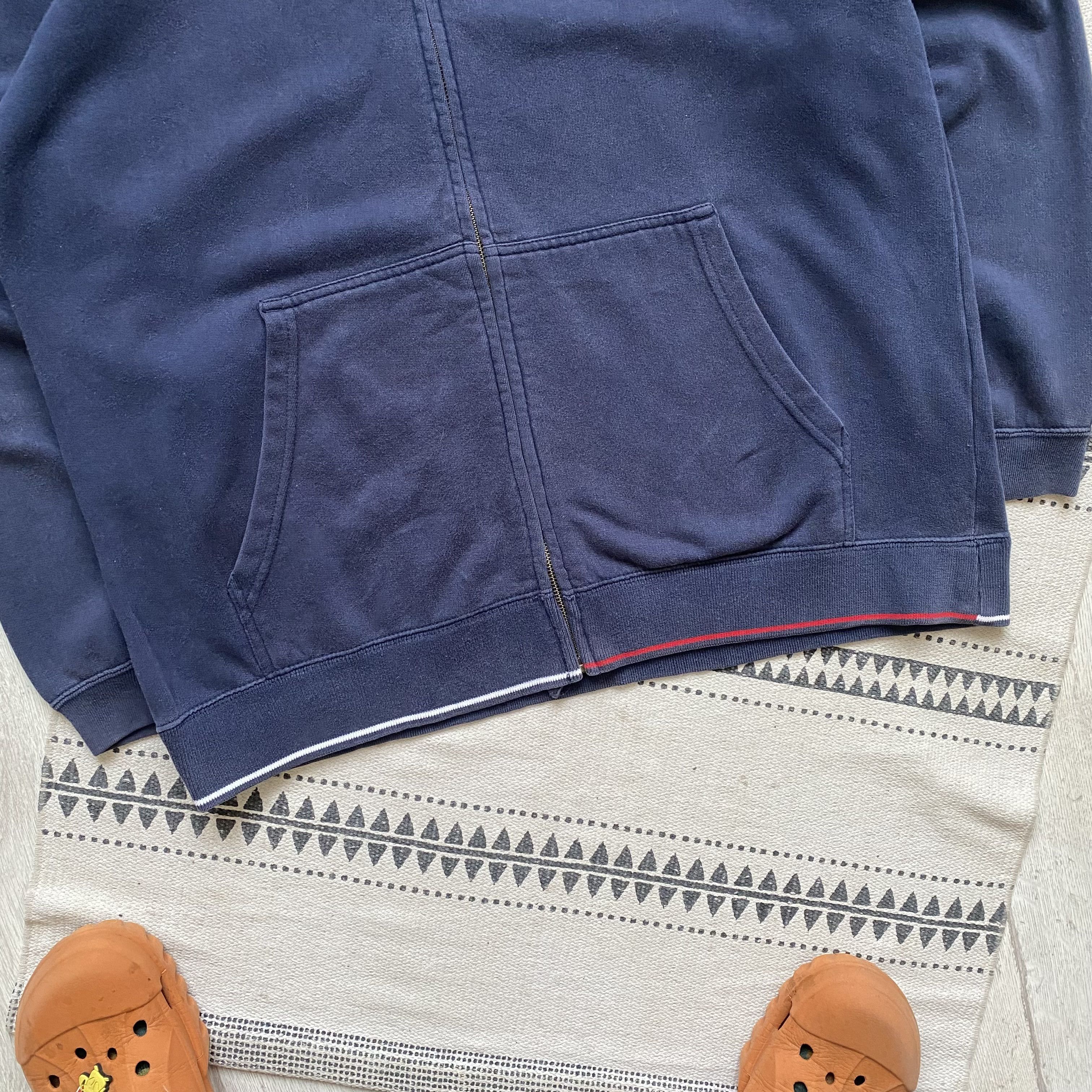 Tommy Hilfiger Vintage Faded Tommy Hilfiger zip hoodie Size US XL / EU 56 / 4 - 3 Thumbnail
