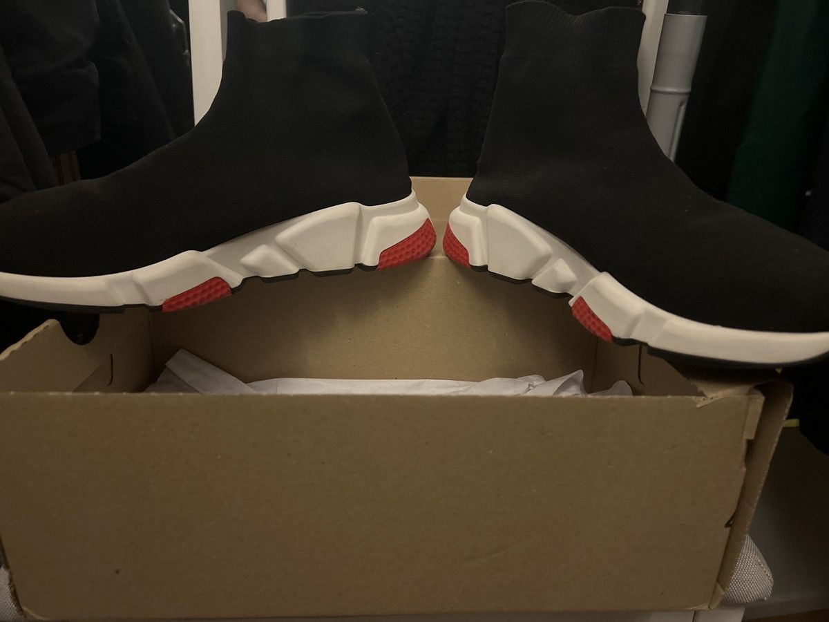 Balenciaga Balenciaga speed size 41 with receipt Size US 8 / EU 41 - 6 Thumbnail
